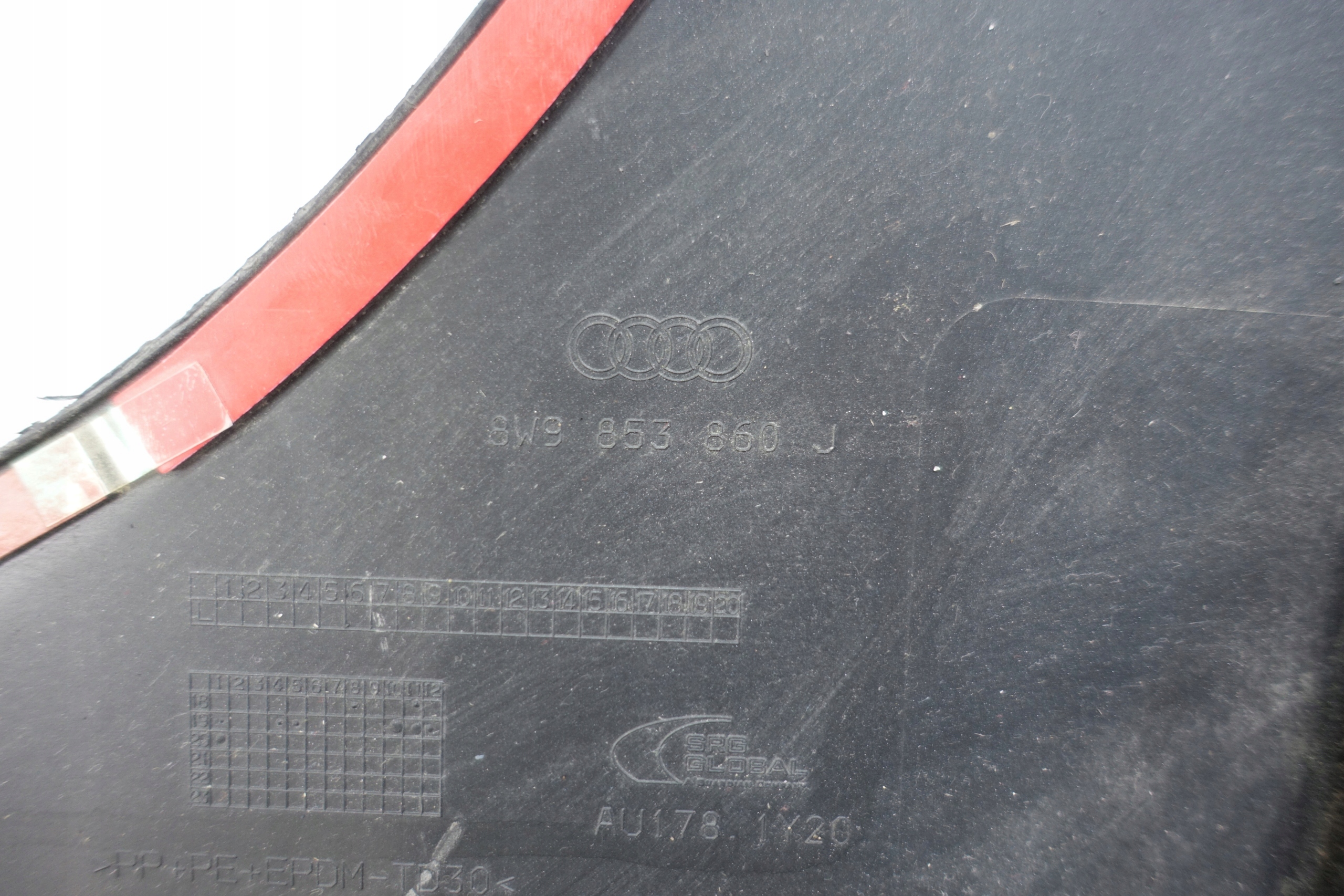 moulding threshold right AUDI A4 B9 LIFT KOMBI ALLROAD
