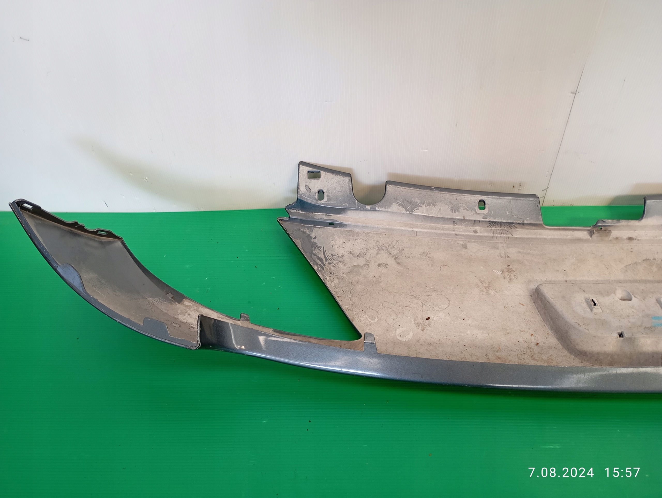 решетка радиатора peugeot 1007 9646173877