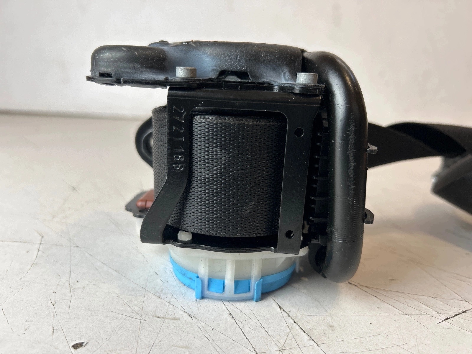 seat belt front front left Mercedes W246 W176 W117