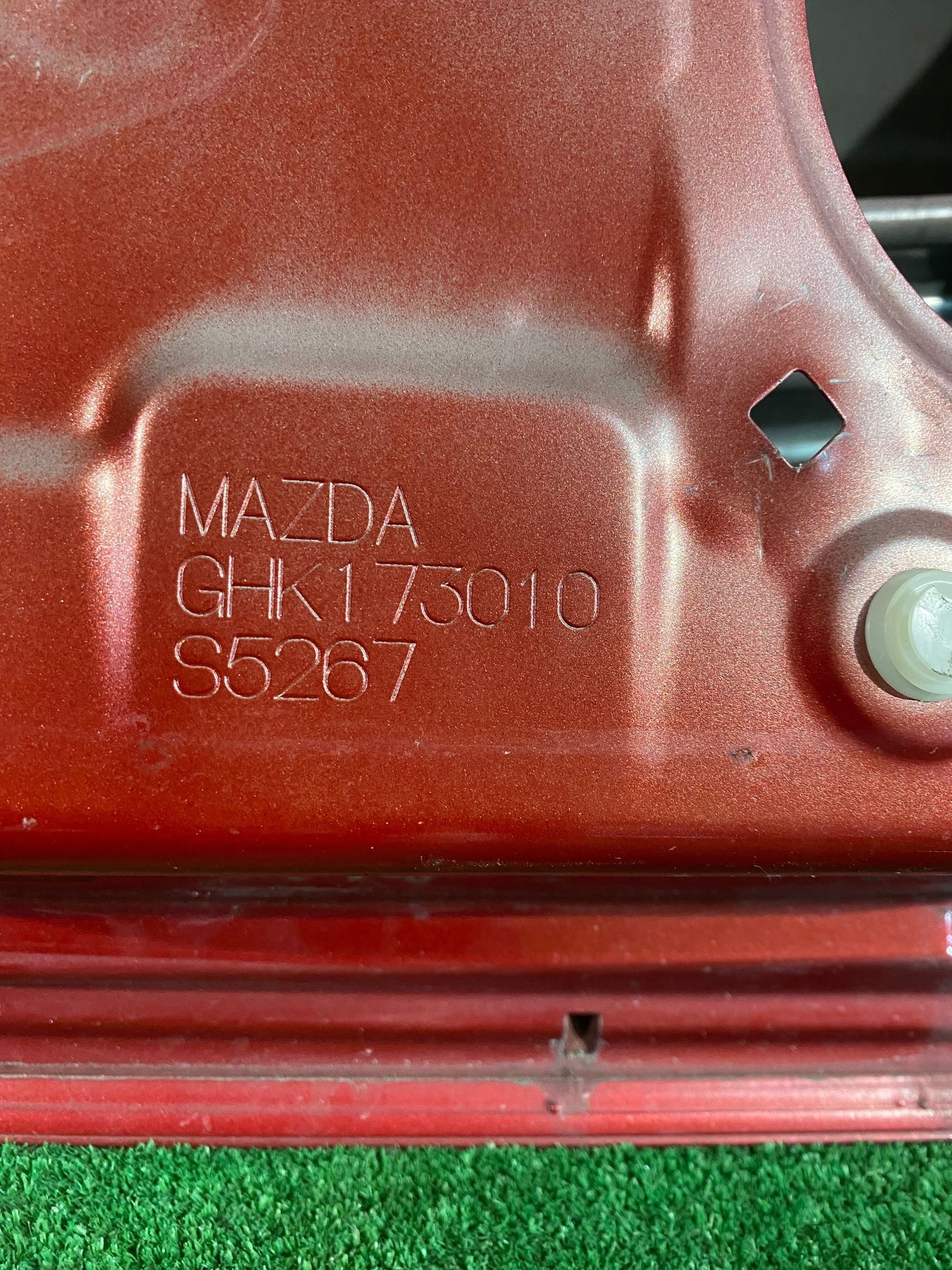 door rear. left left rear part MAZDA 6 GJ sedan 12