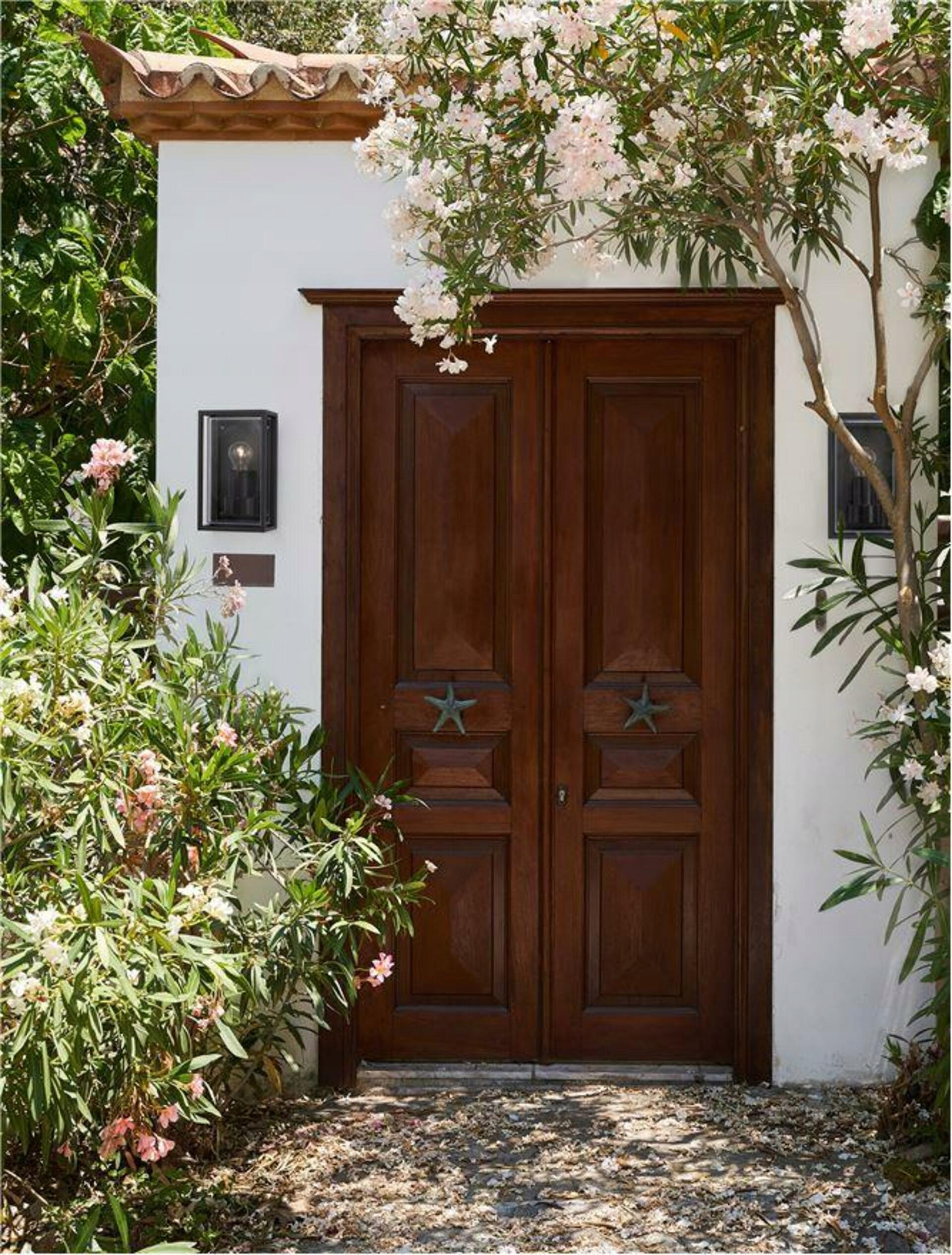 Nova Luce vonkajšie nástenné svietidlo Regina antracitový hliník číry a matný