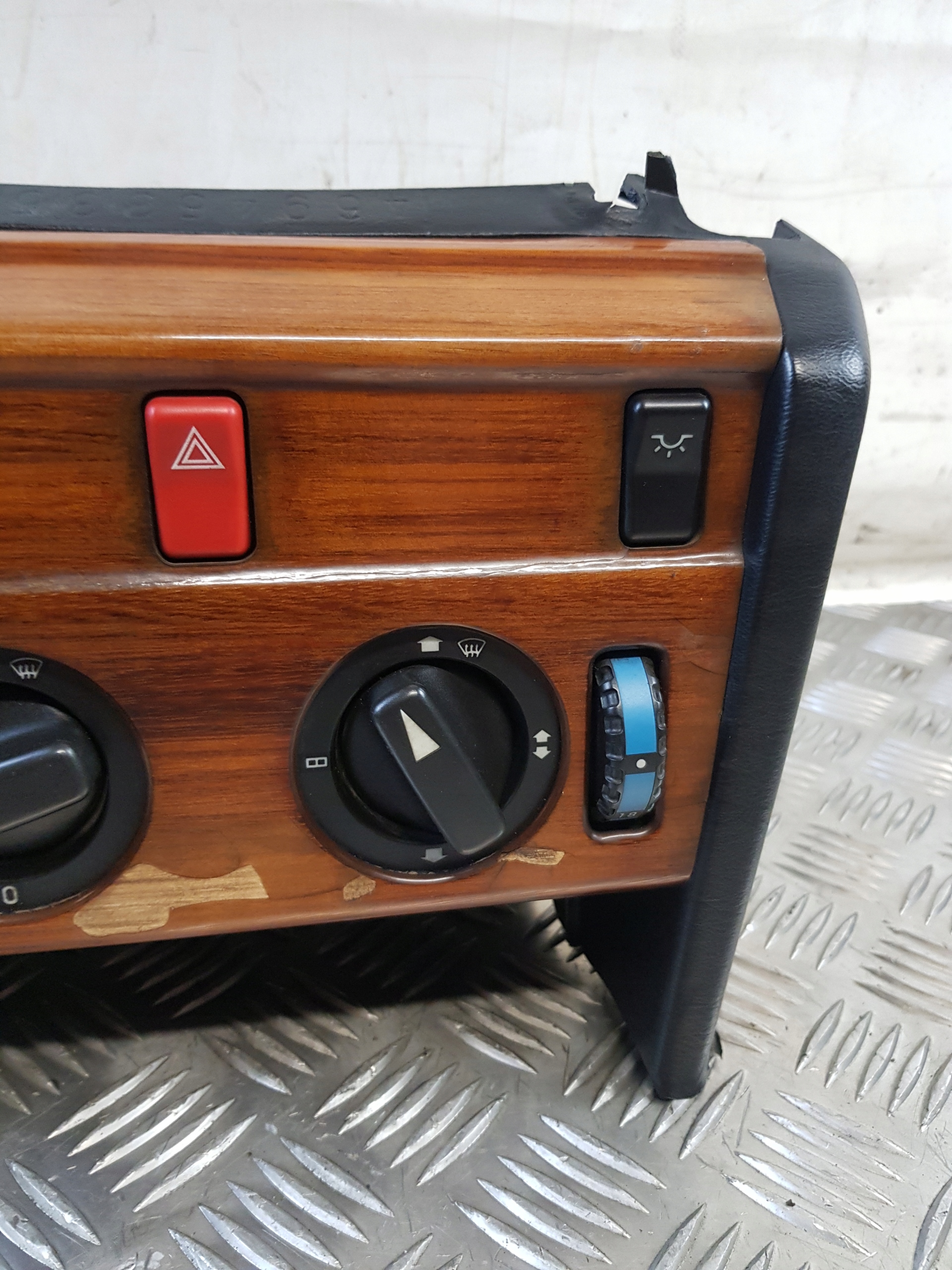 PANEL klími klimatizaci MERCEDES W124