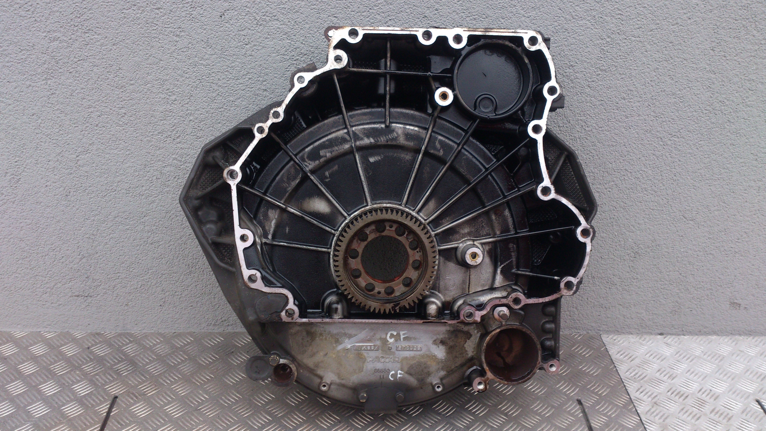 1295187 - КОРПУС СЦЕПЛЕНИЯ DAF CF 440