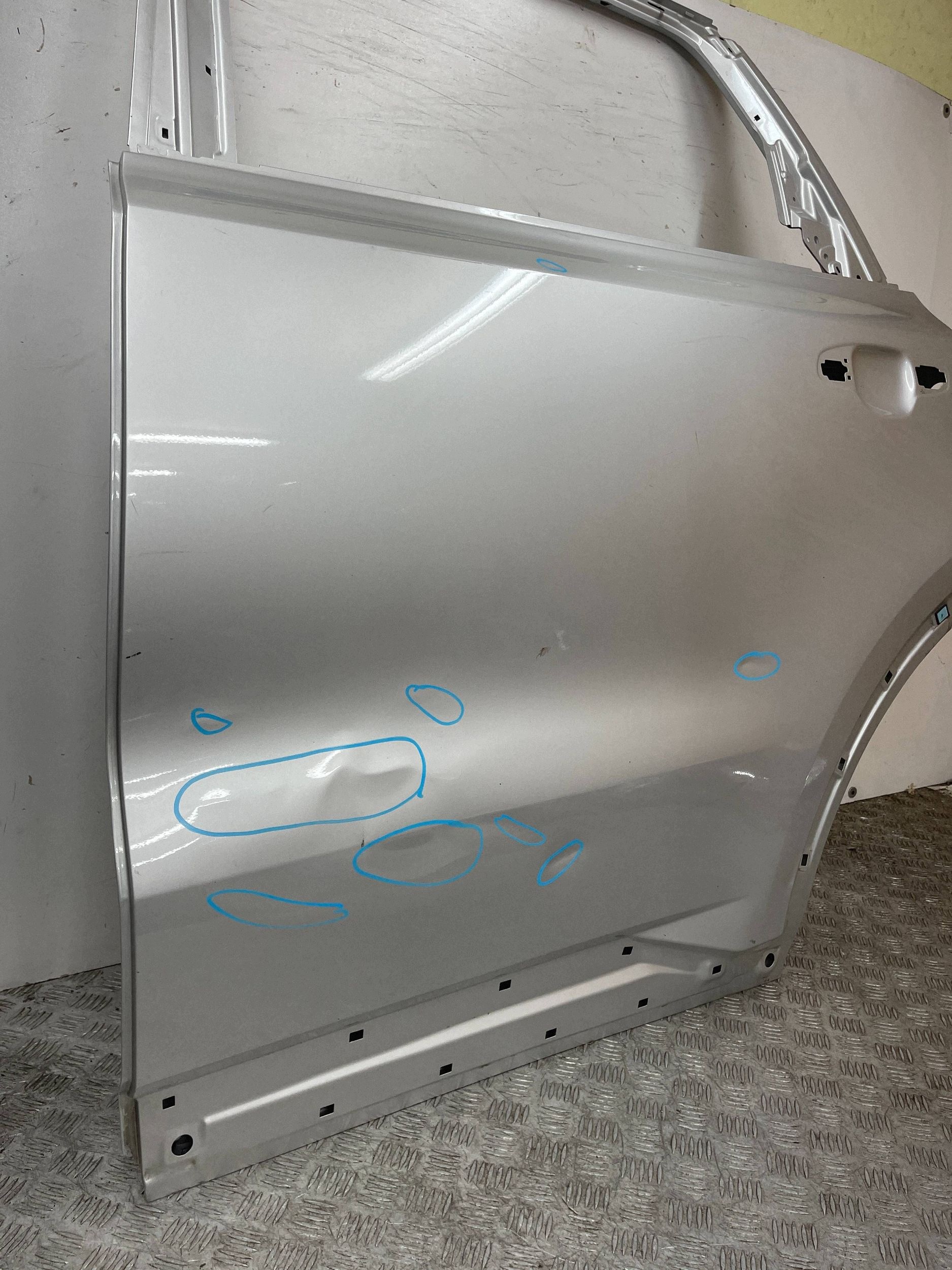 door rear. rear part left KIA SORENTO IV 4 20