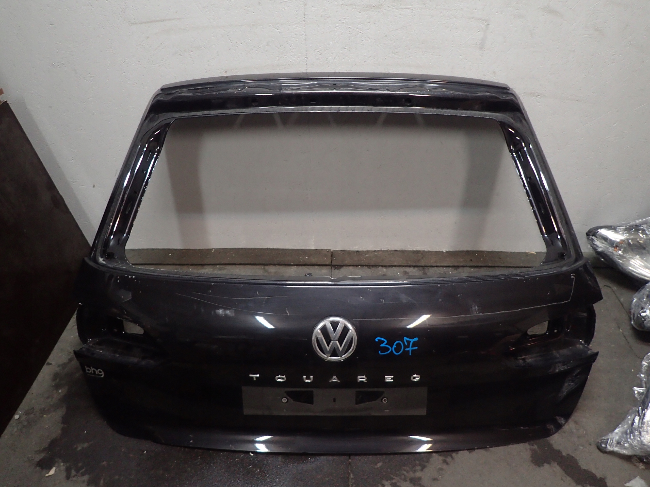 BOOT DOOR VW TOUAREG 760 III 3