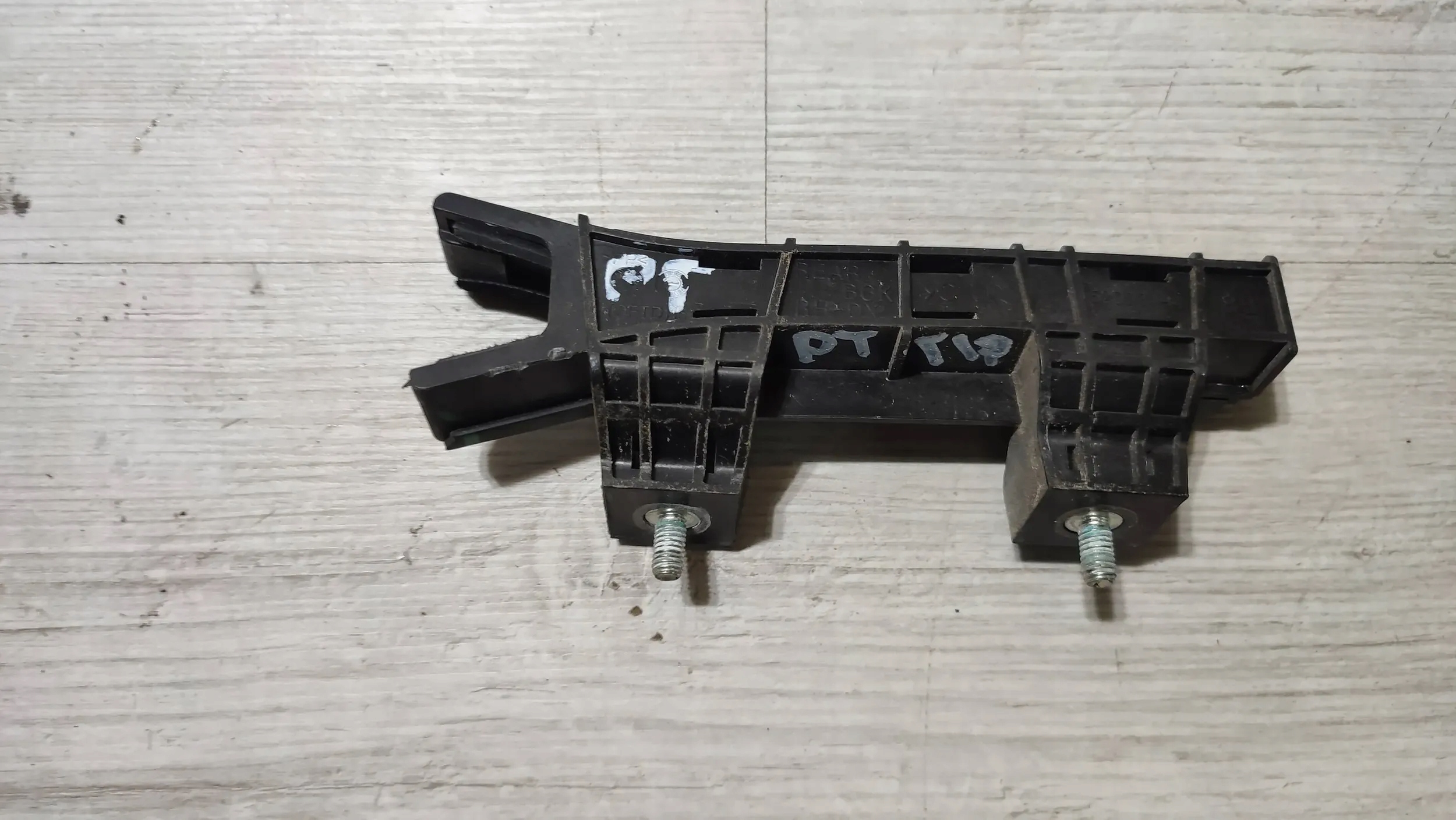 Fiat Tipo II HB 19r. 1.4 rear part side right prowadnica windows