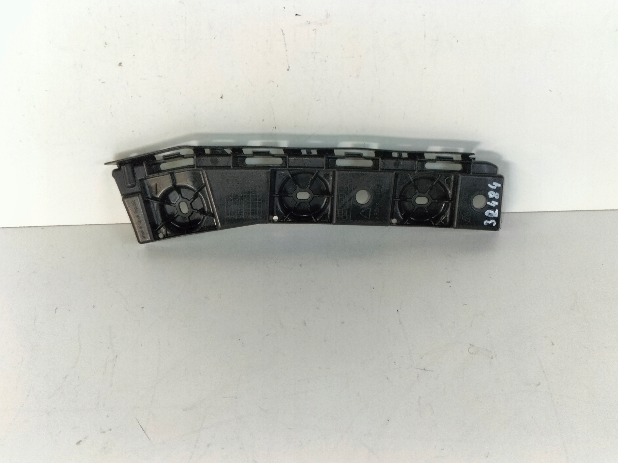 SUPPORT SUPPORT PLAQUE PARE CHOC ARRIÈRE GAUCHE SKODA SCALA 19