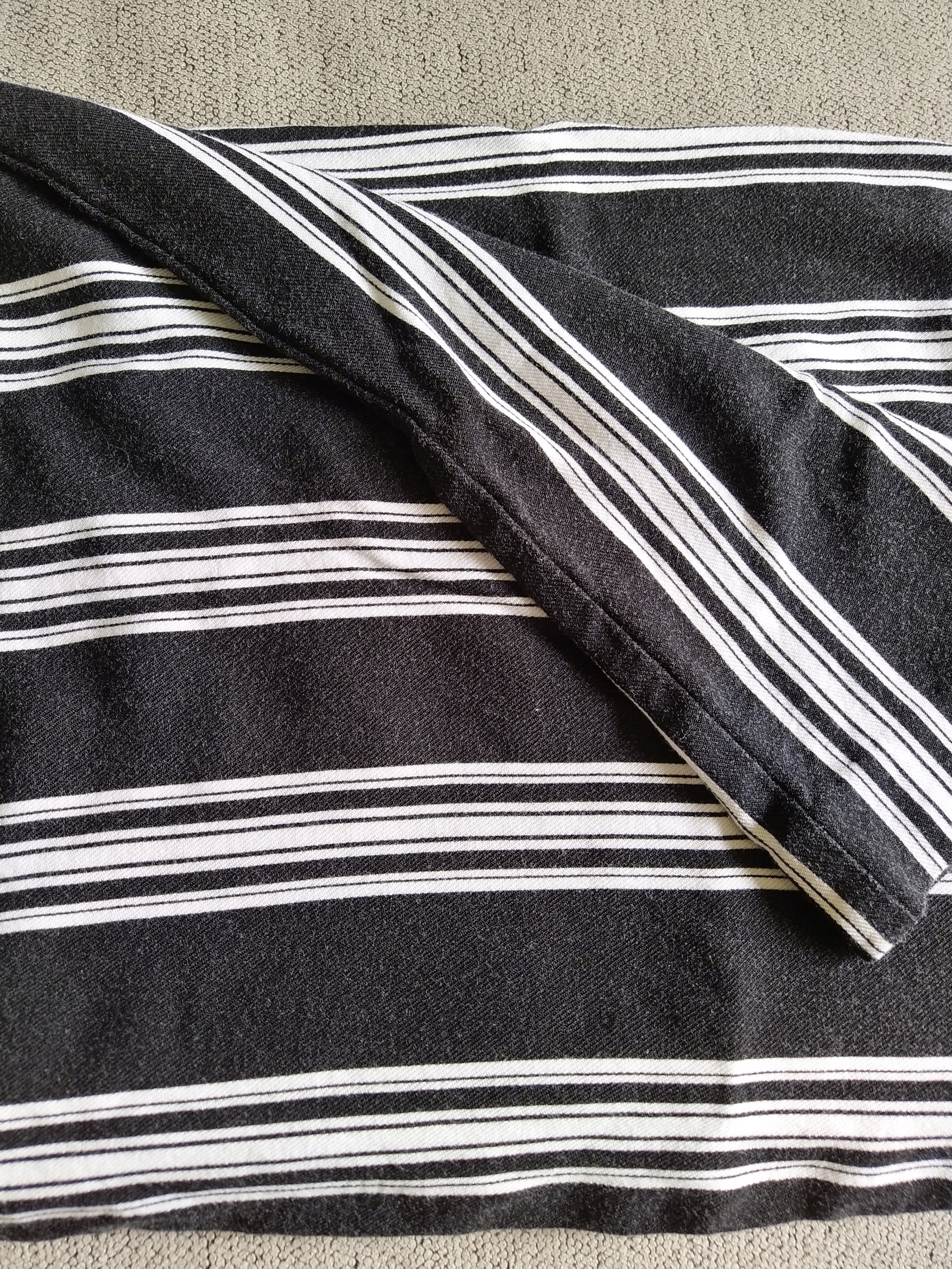 Luźne szerokie spodnie w pasy Forever21 rozm. 36 kuloty w pasy (006) Rozmiar 36