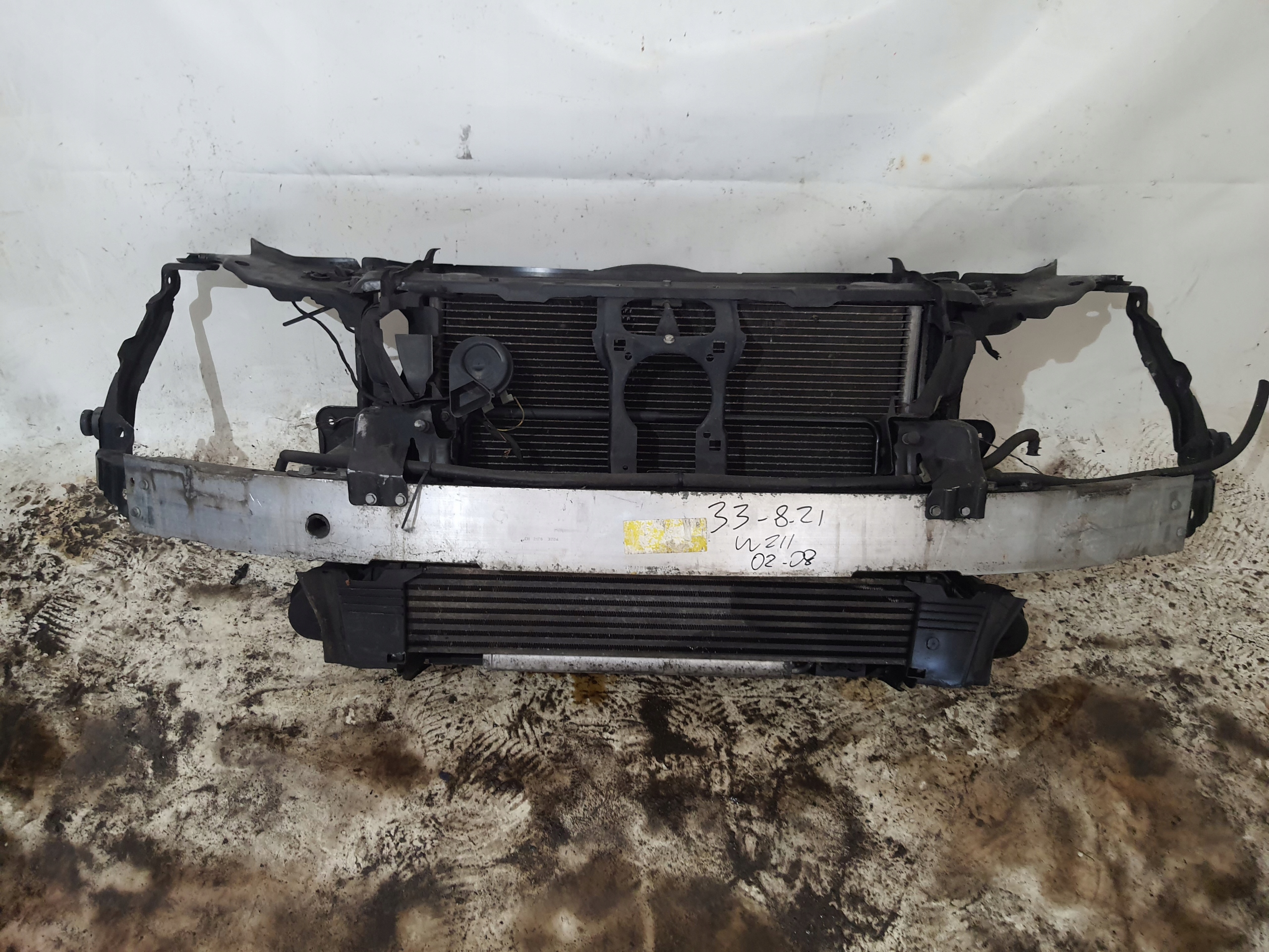 MERCEDES E-KLASA W211 02-06 support panel for radiators