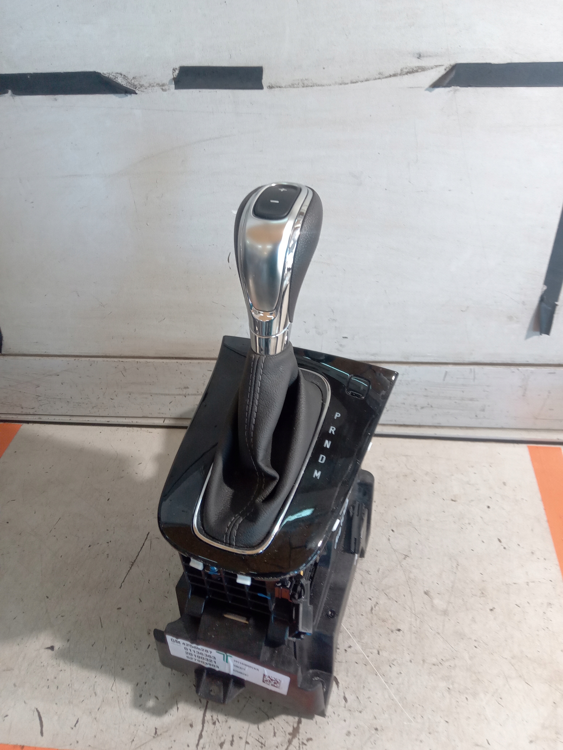 42566287 - OPEL MOKKA X ВАЖІЛЬ ПЕРЕМИКАННЯ ПЕРЕДАЧ АВТОМАТ