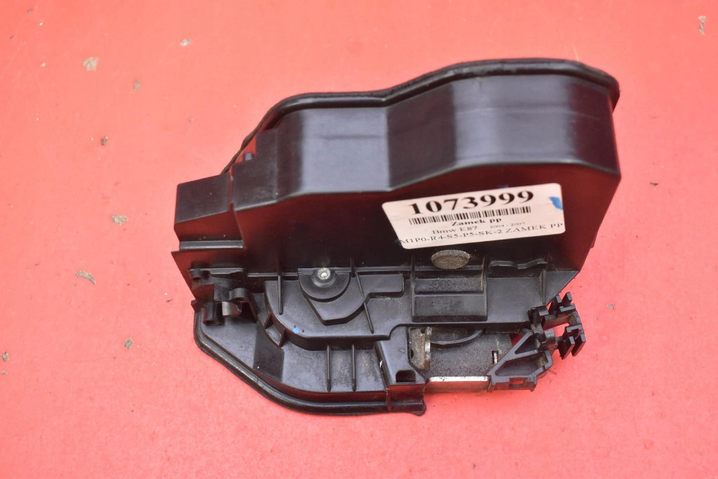 lock door right front front EU 7167074 BMW E87 5D HB 04-07
