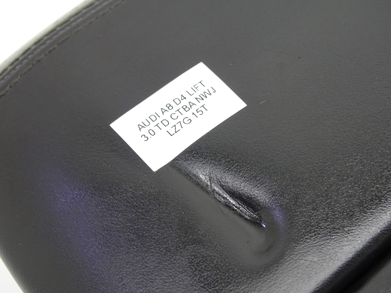 armrest central TUNELU support leather AUDI A8 D4 LIFT