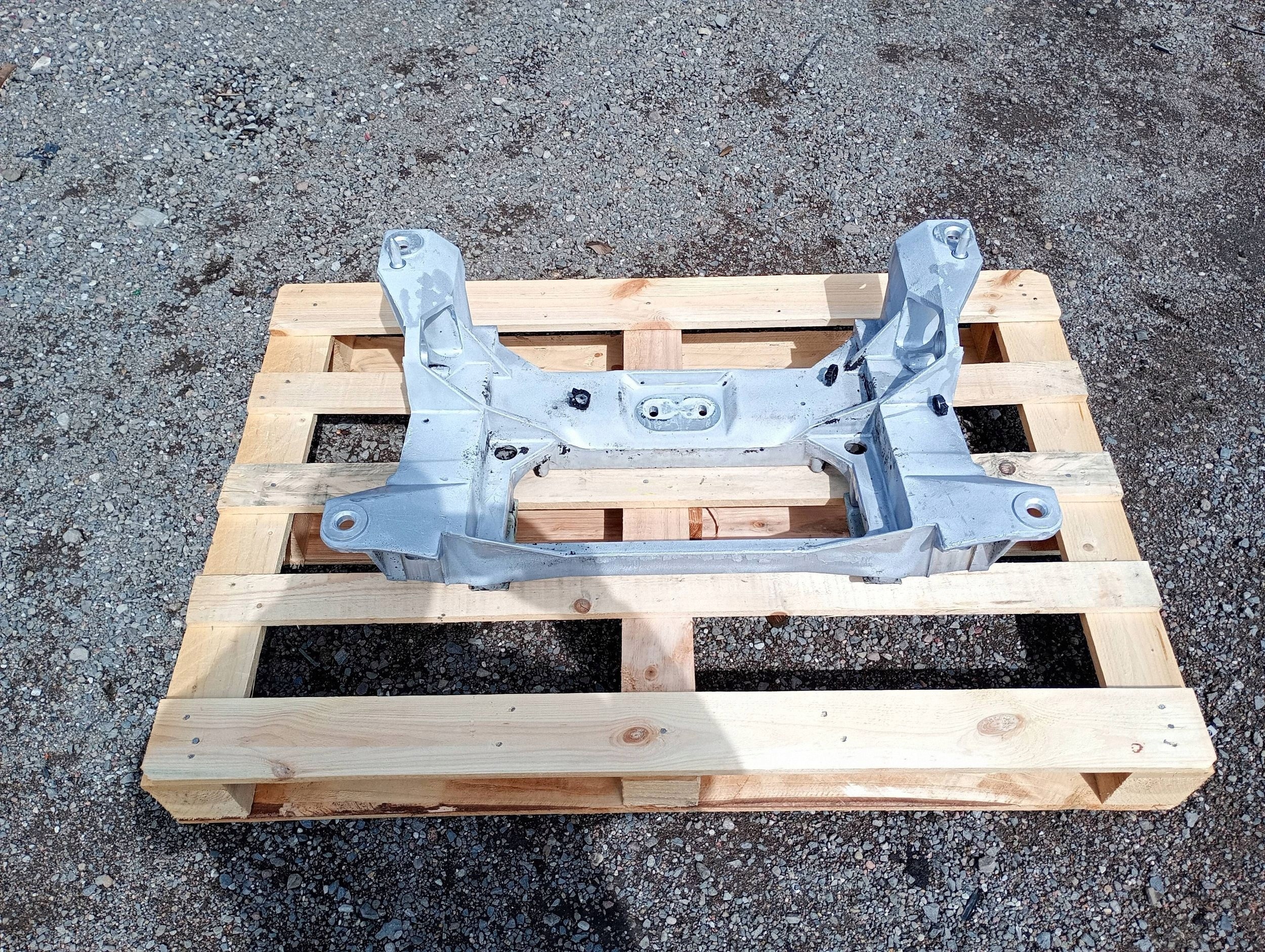 axle beam subframe sider rear part Chevrolet Corvette C5 1997-2004
