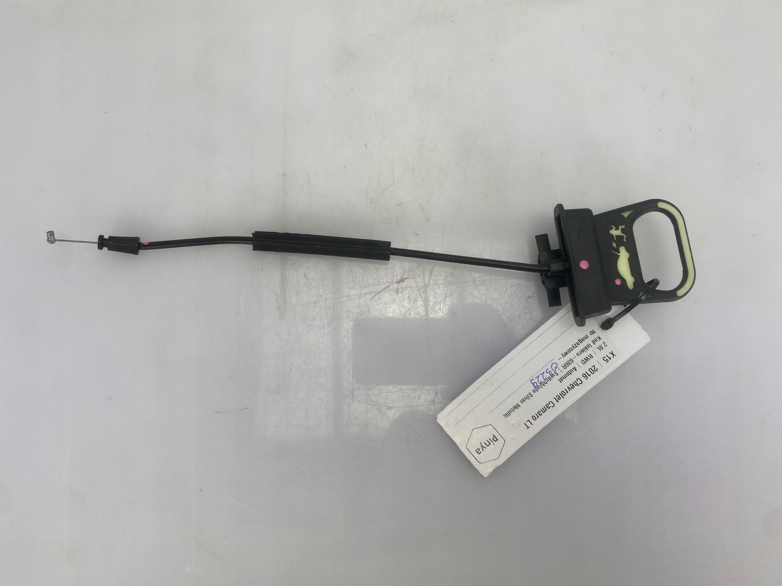 rope handle bracket awaryjnego otwarcia boot Chevrolet Camaro 2016+