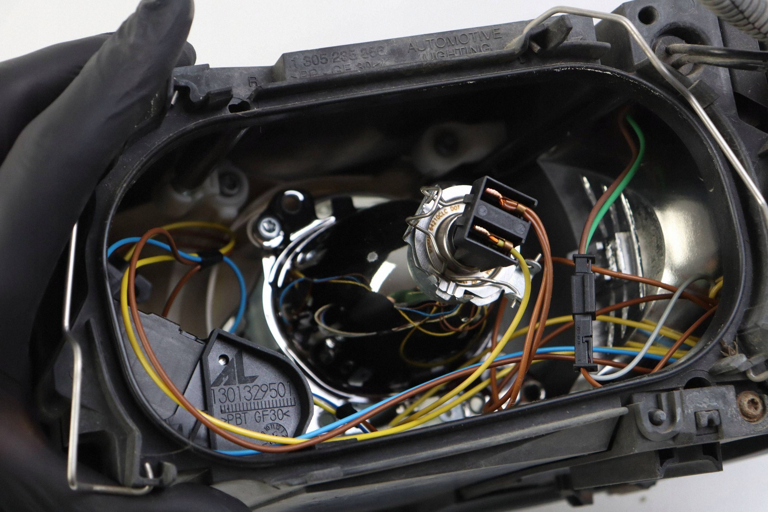 VOLVO V50 light front right front 30698886 EUROPA