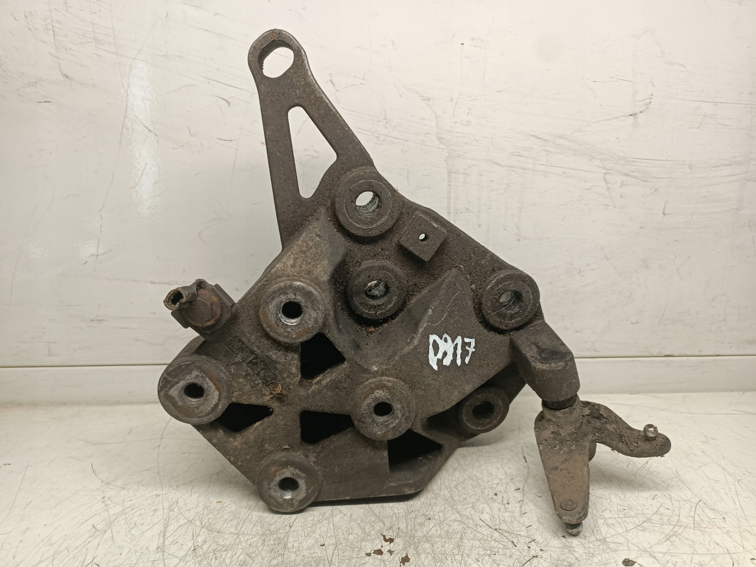 PEUGEOT BOXER CITROEN JUMPER FIAT DUCATO 2.2HDI ŁAPA SKRZYNI 1347610080