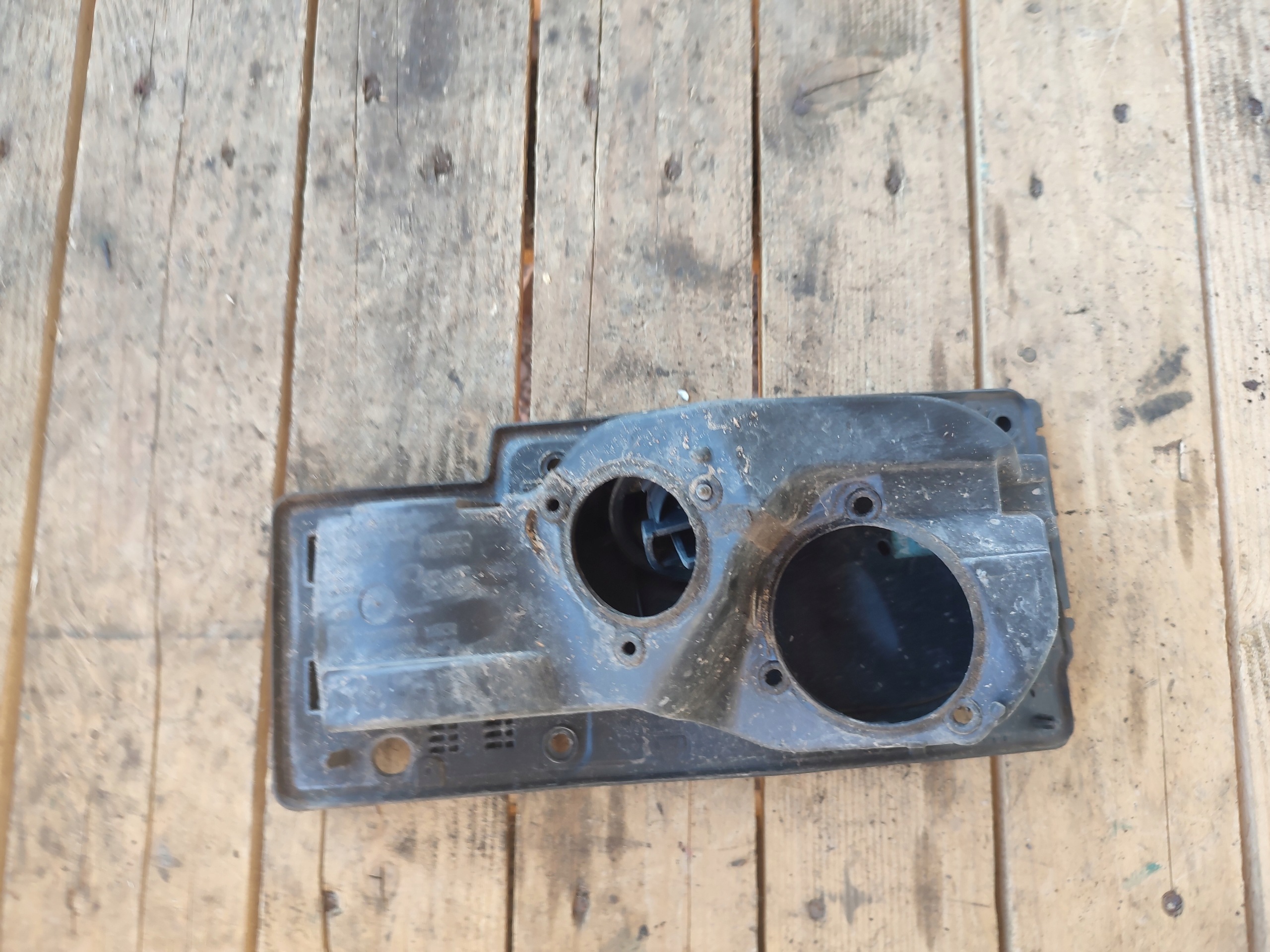 Tankklappe des Kraftstoffsbehälters OPEL VIVARO B 93457385