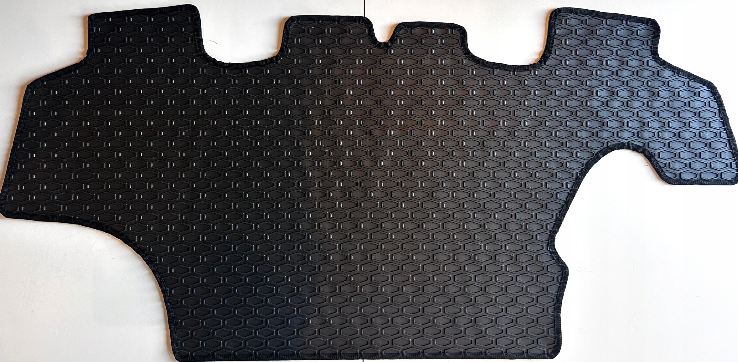 Kobereček New Holland T7 T6 T6.125-T6.180 Od 2012 T6000 Gumová Rohož S Drážkami