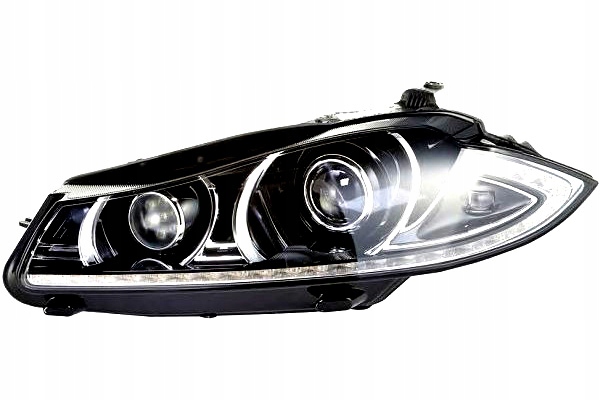 HELLA REFLEKTOR (D3S/LED ELEKTRYCZNY Z SILNIKIEM B Strona zabudowy prawa