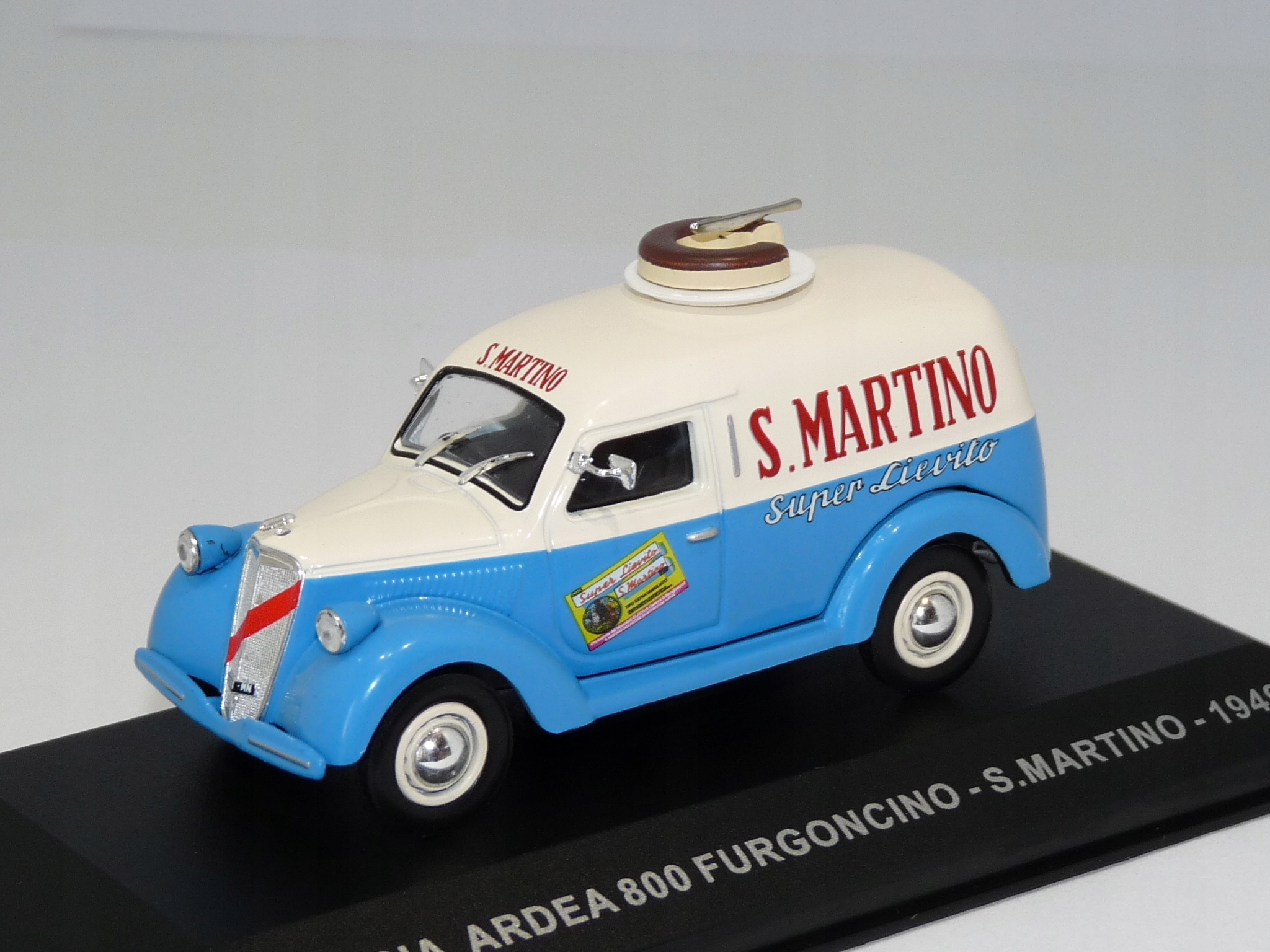 Lancia Ardea 800 S.Martino (1949) 1:43 Altaya