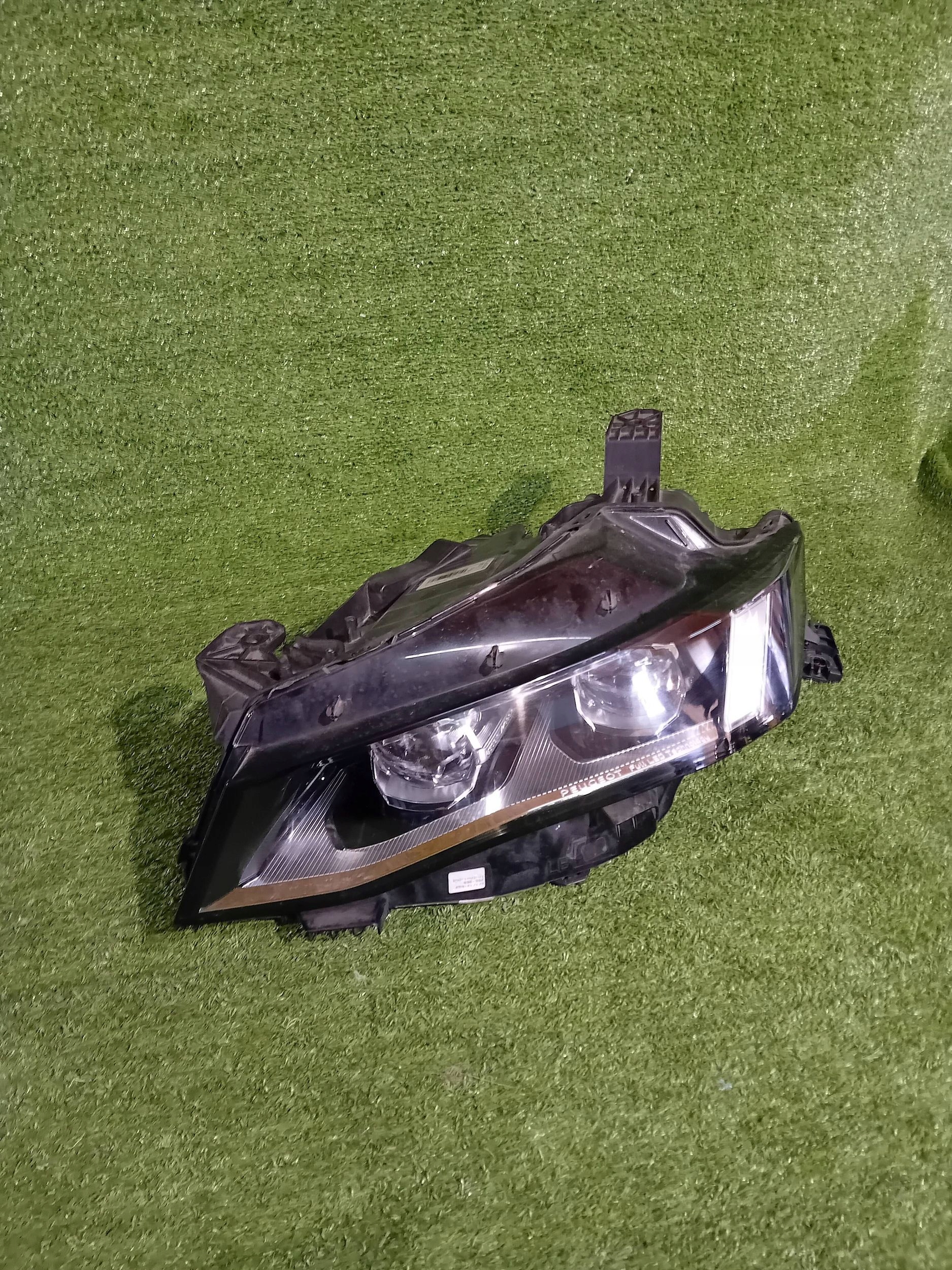 REFLEKTOR left front PEUGEOT 508 II 19- FULL LED NR.958