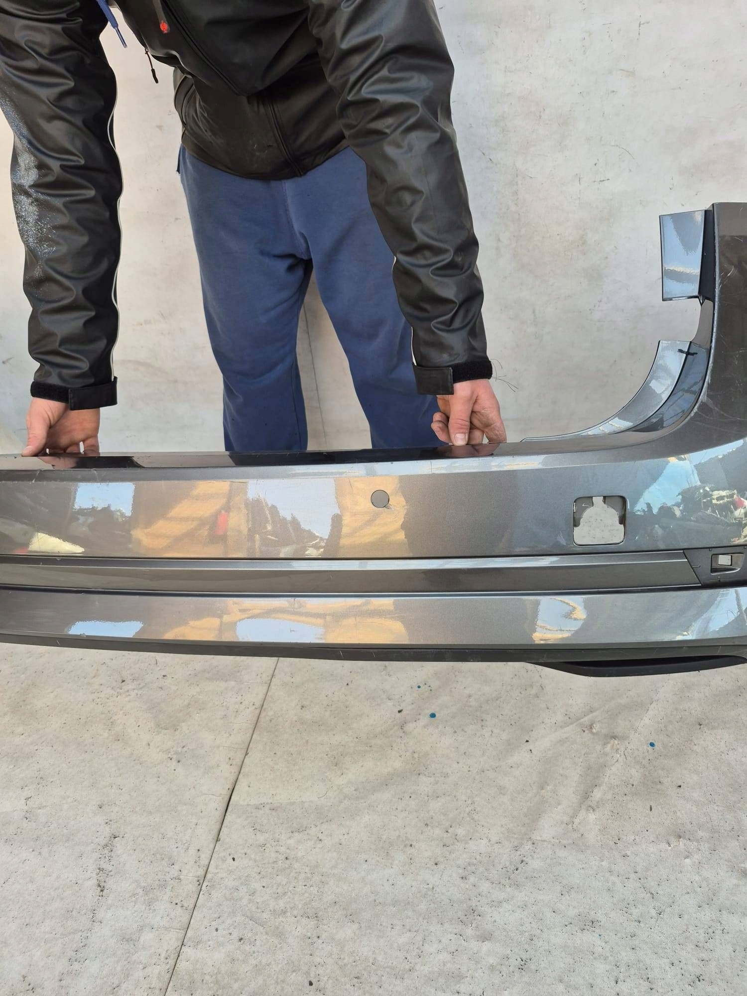 SKODA OCTAVIA IV KOMBI 19- bumper rear part rear PDC
