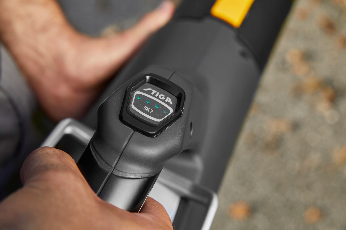 DMUCHAWA do liści AKUMULATOROWA STIGA 48V 200km/h 15,8 m3/min PROFESJONALNA Wydajność 15.8 m3/min