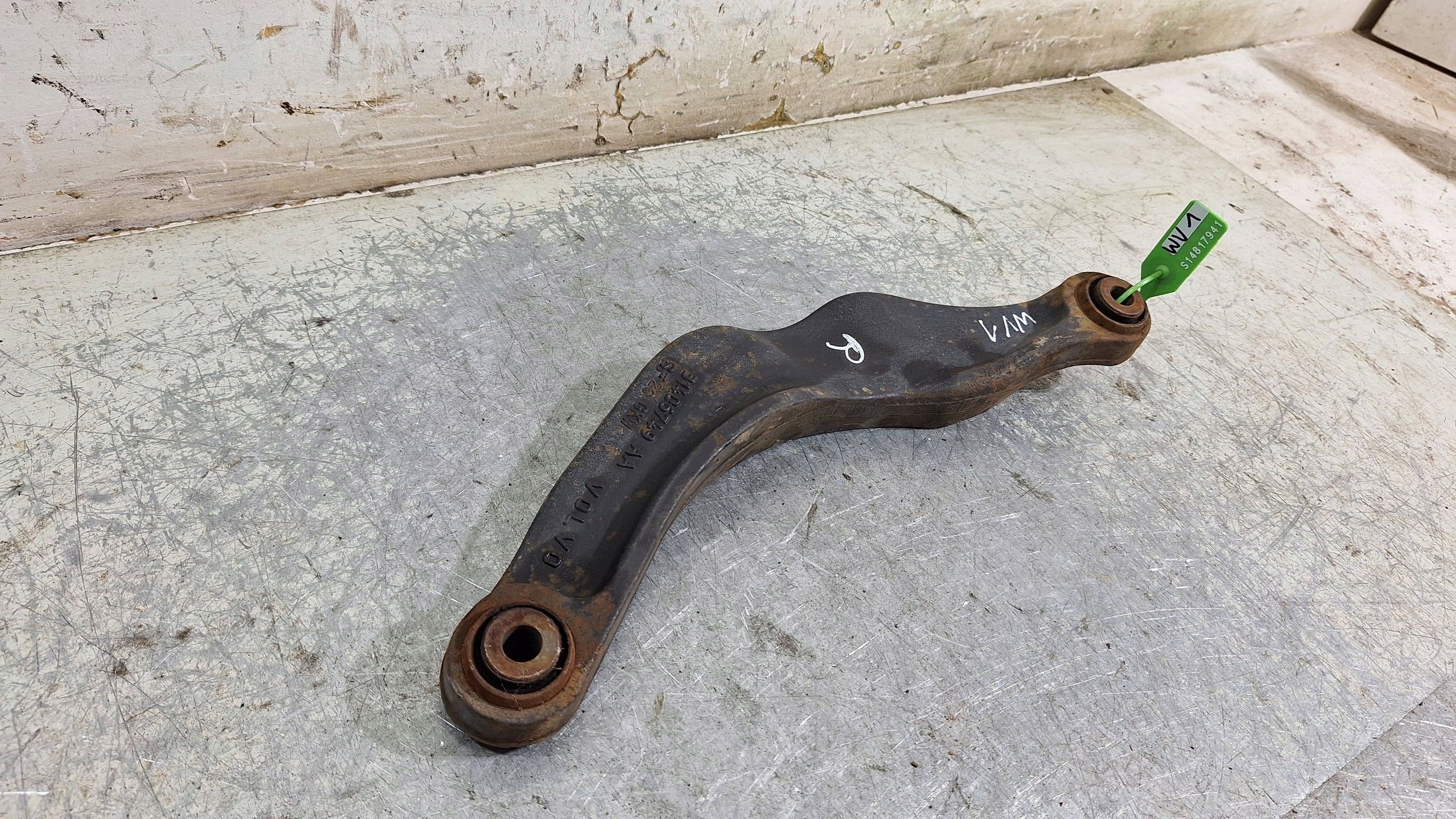 Querlenker rechts heck 31406749AA VOLVO XC60 und