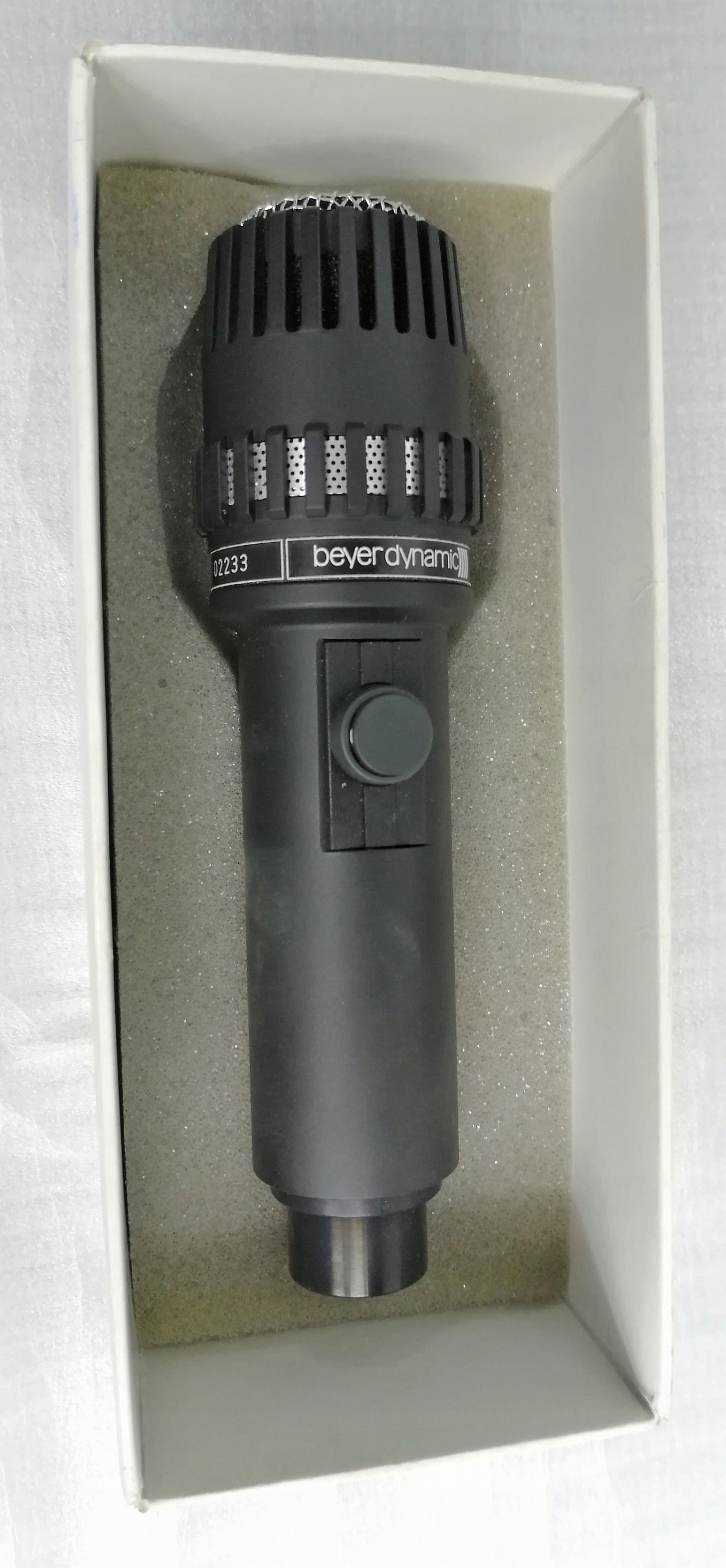 Beyerdynamic M411TP N/C5 mikrofon spikera B-Stock