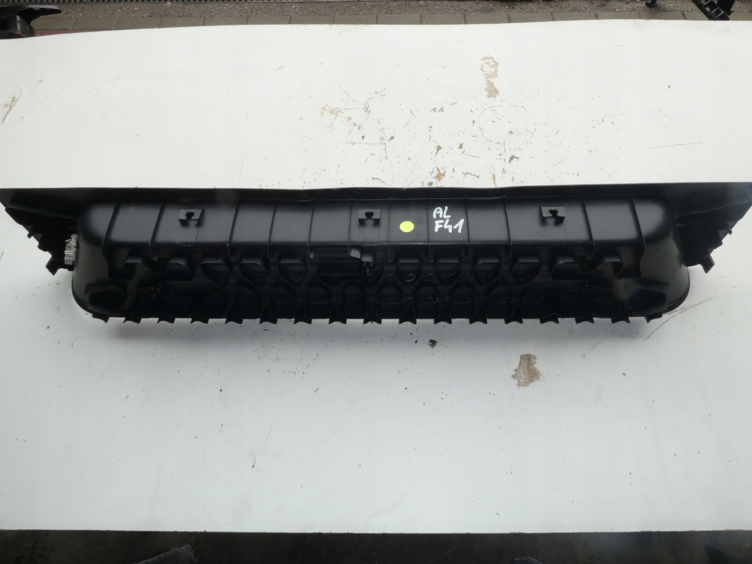 VW T6 cap STOPNIA left 7E0863725A