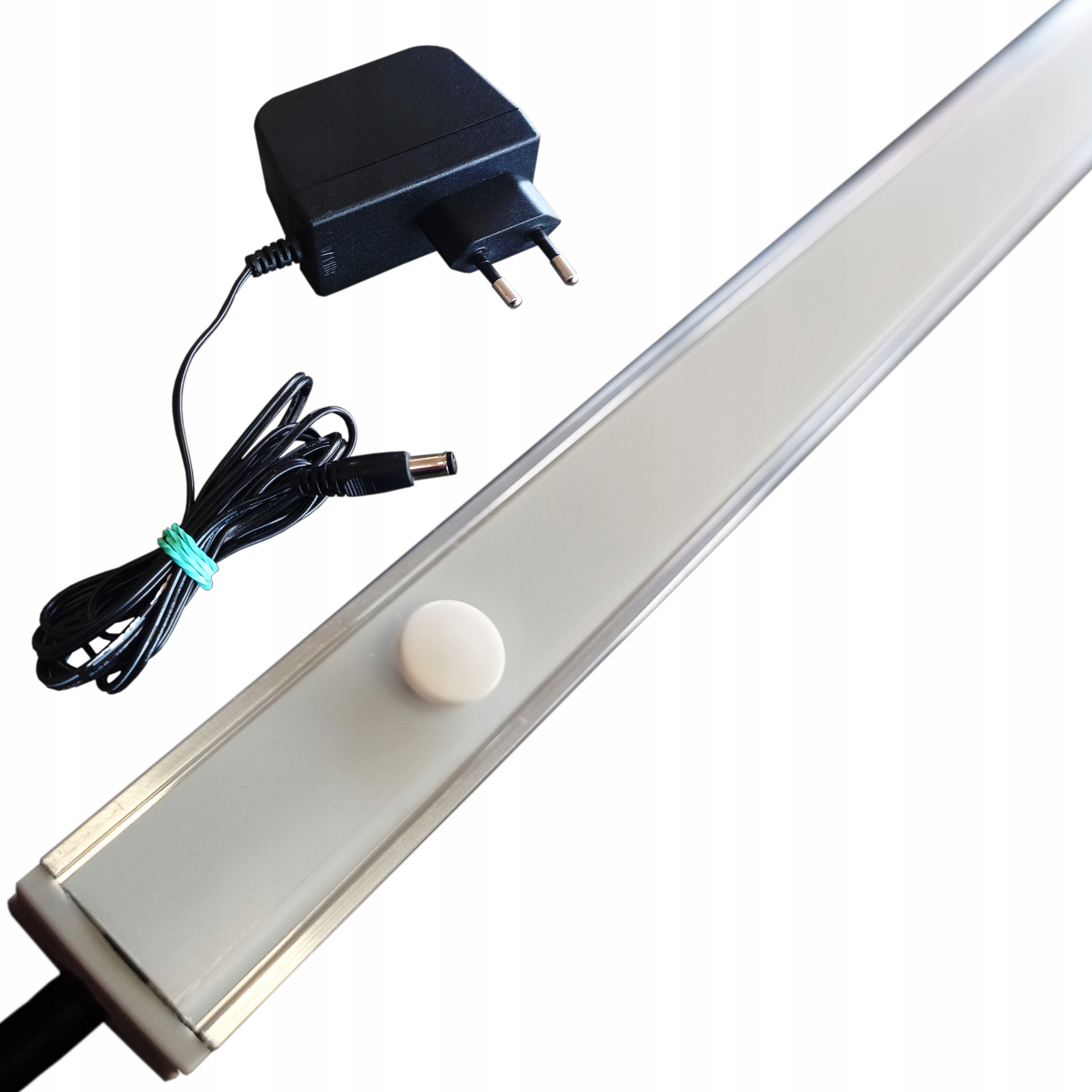 Listwa LED SREBRNA Ośw PODSZAFKOWE 1,5m NA PRZYCIS