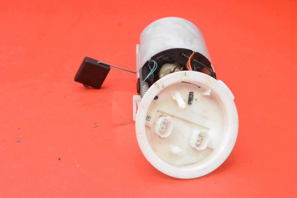 pump feed pump 7197073 BMW E87 1.6i 122 KM 07-12