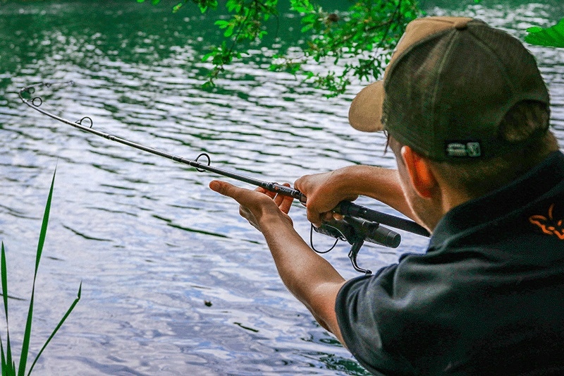 Wędka Explorer 8-10ft 3lbs Fox Model Explorer