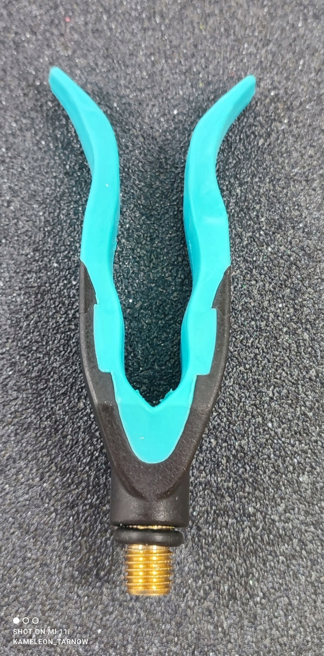 PODPÓRKA BACK REST GUMOWANA MIKADO ELASTYCZNA Kod producenta AMP02-5011