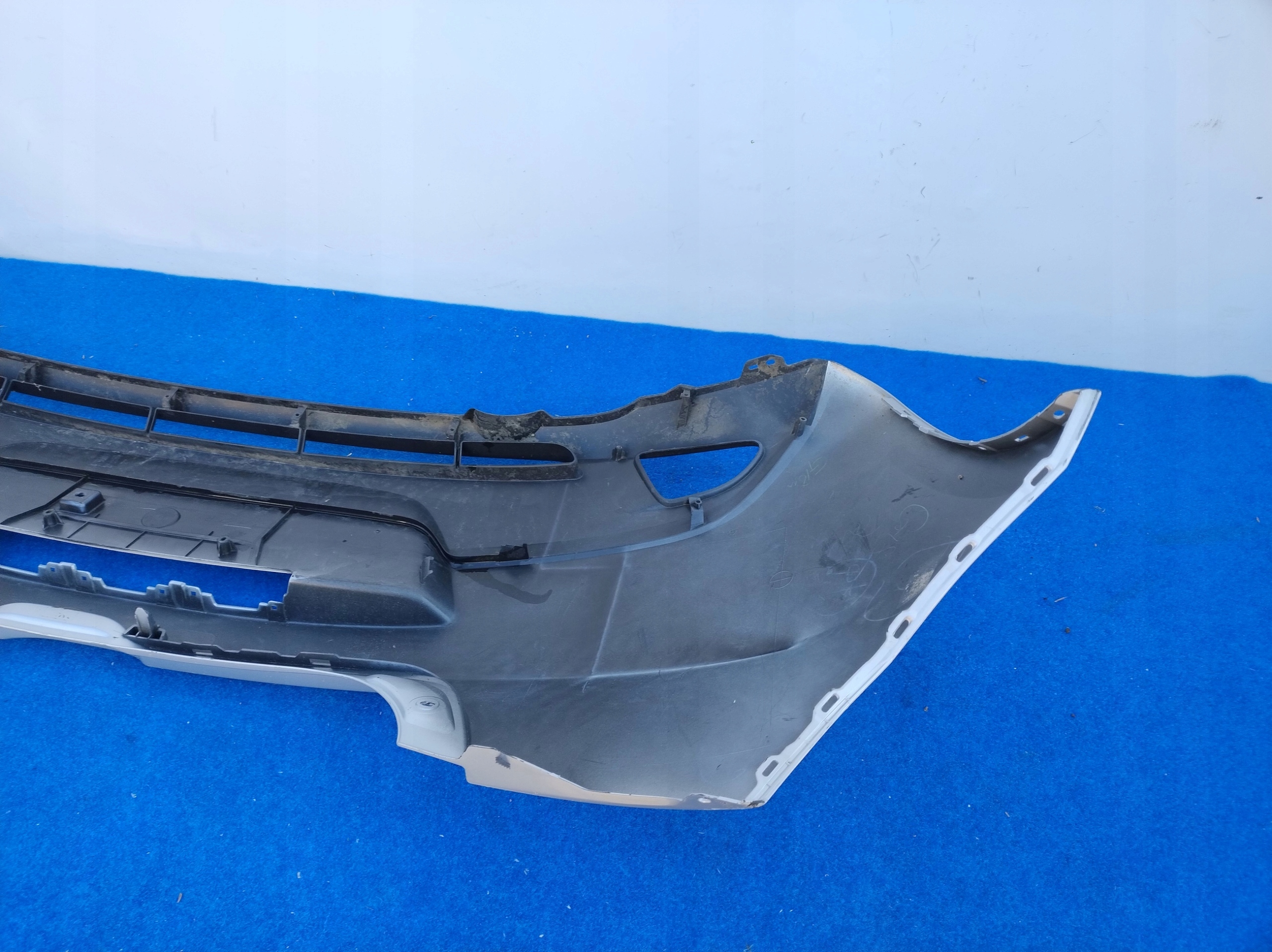 MAZDA 2 II 2007-2014 ROK bumper rear part without PDC D651-50221 A374