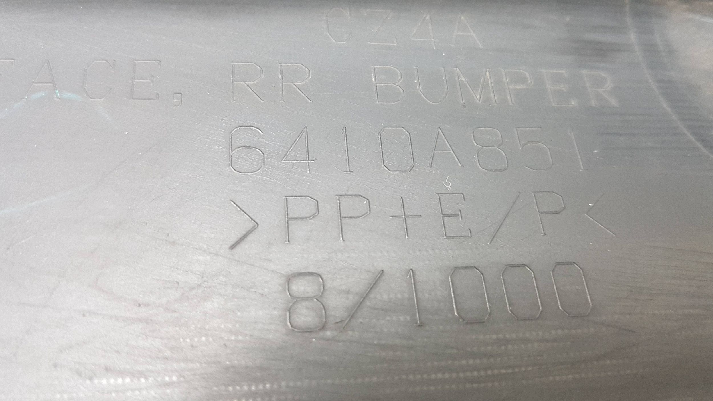 MITSUBISHI LANCER EVO X SPOILER branik stražnji dio 6410A851