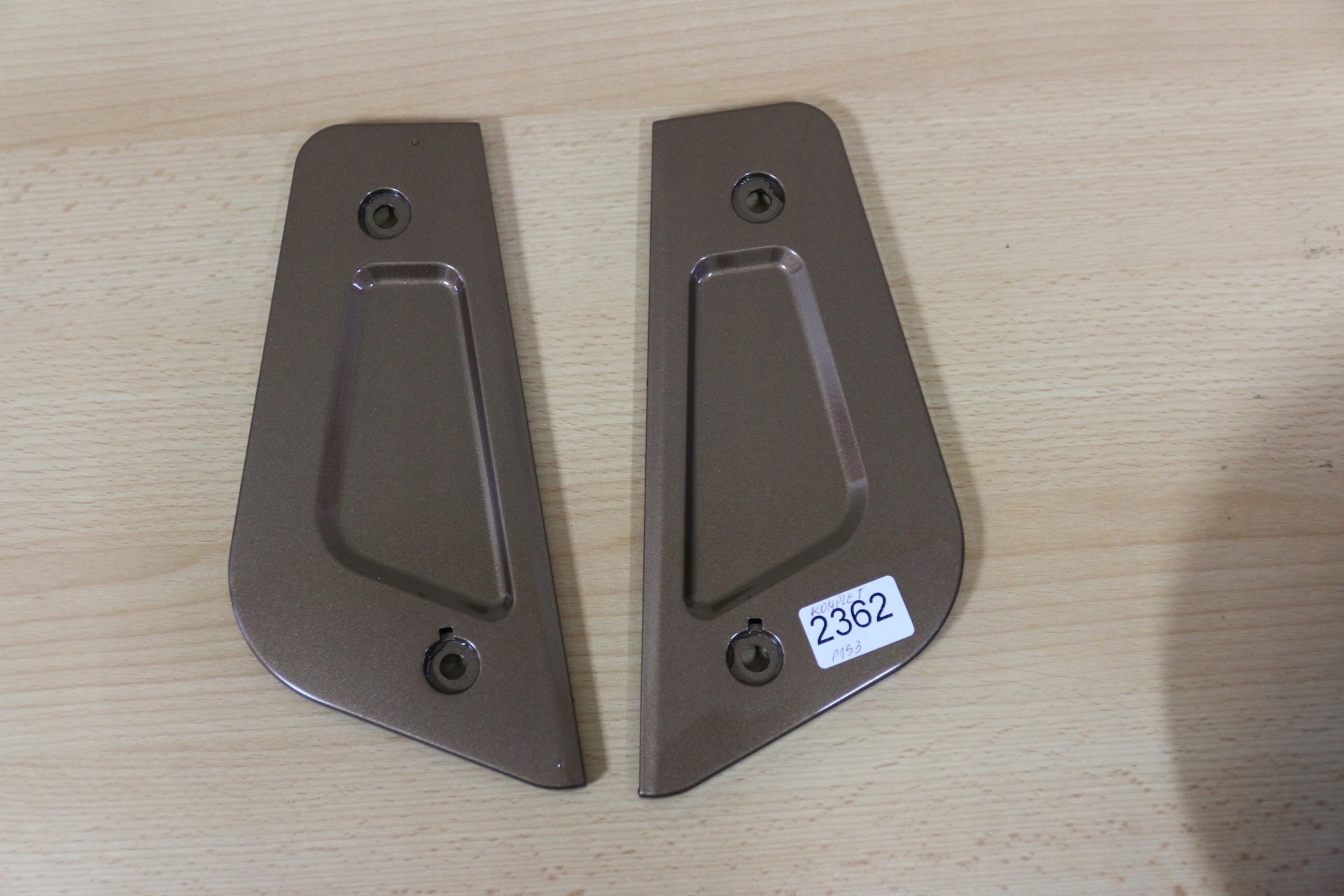 Honda Goldwing GL1800 кришка платформи 2362