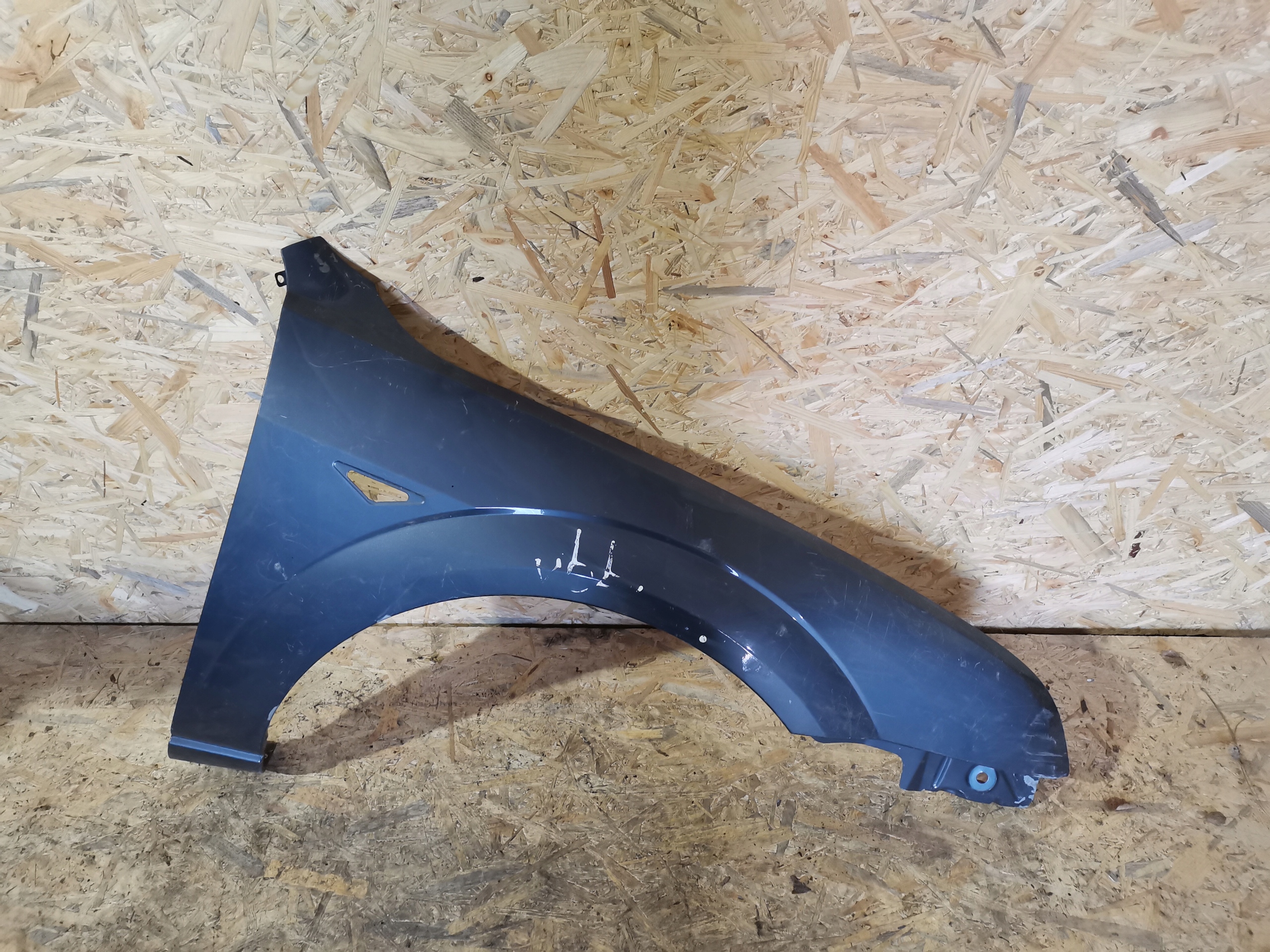 fender right front FORD MONDEO MK3