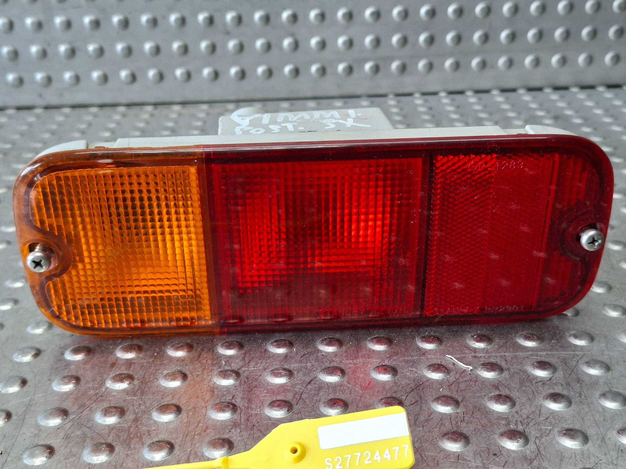 light rear part left W bumper SUZUKI JIMNY 98- EU