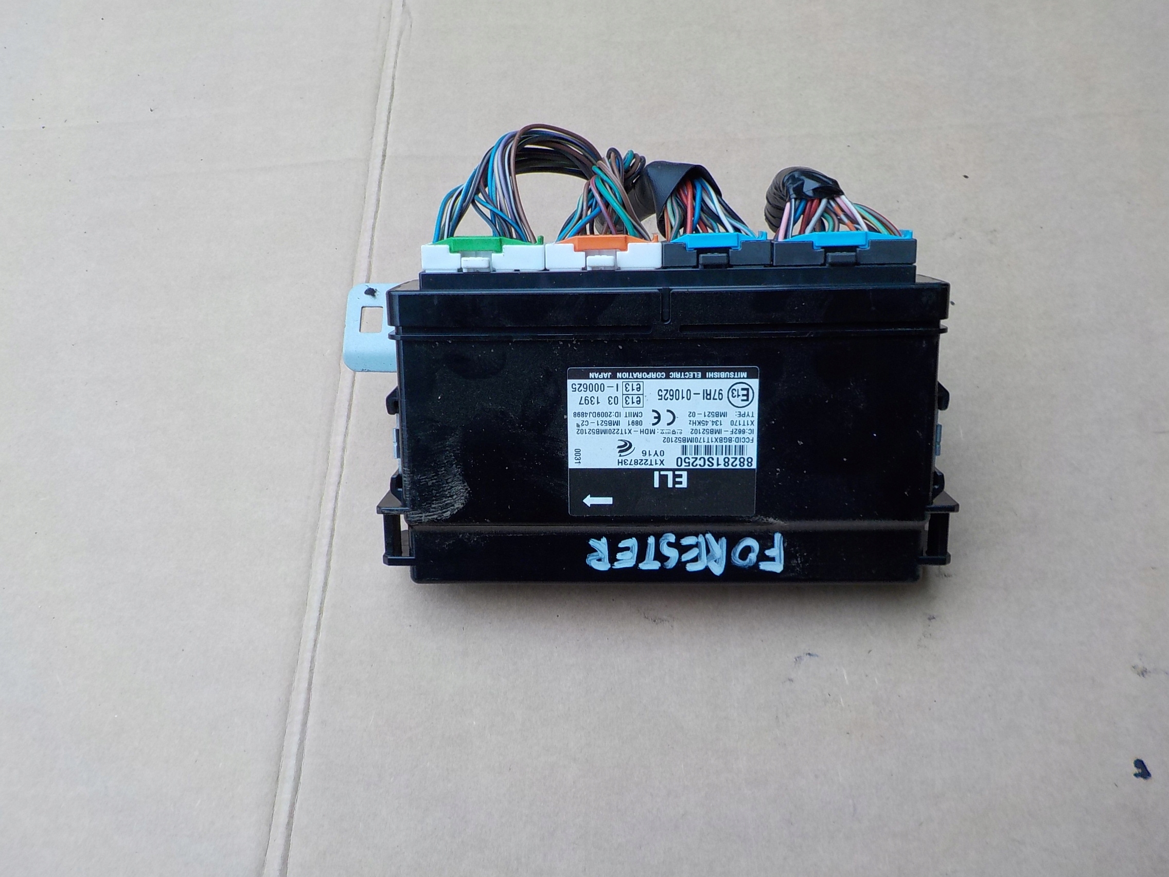 module control unit subaru forester III SH 2011r 88281SC250