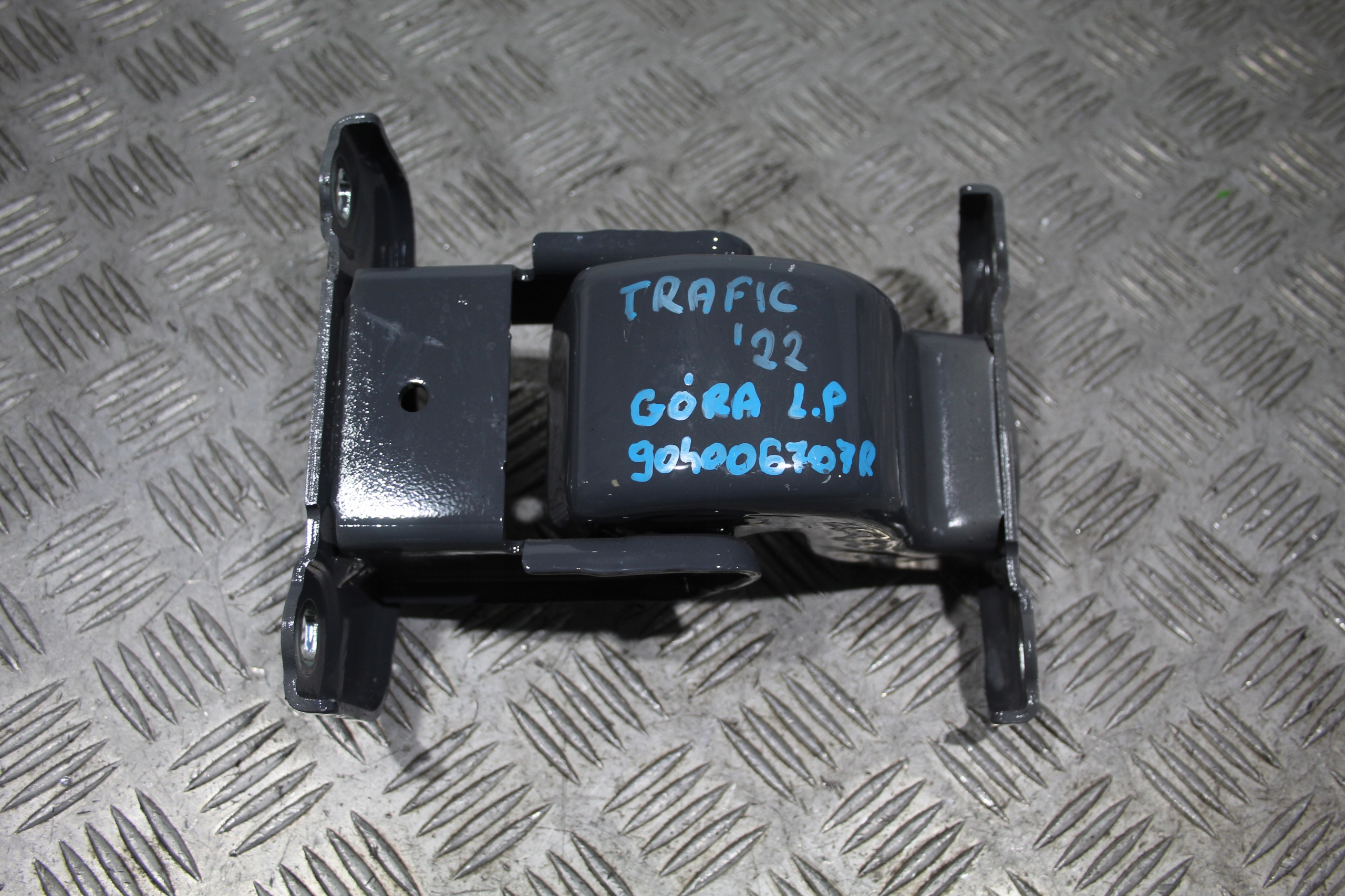hinge door rear part upper TRAFIC IV 4 LIFT 2022