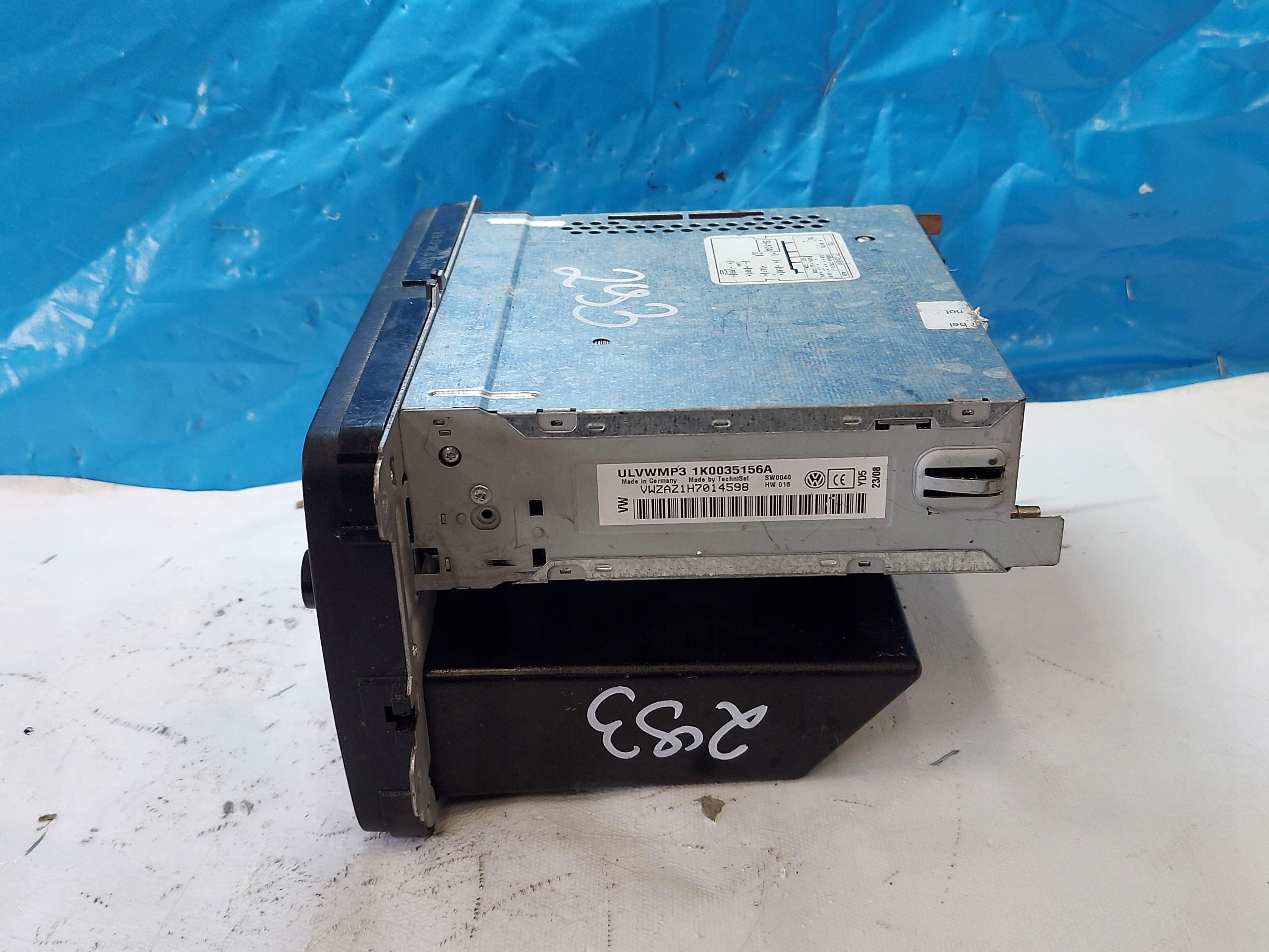 RADIO EKRAN GOLF V 1K0035156A