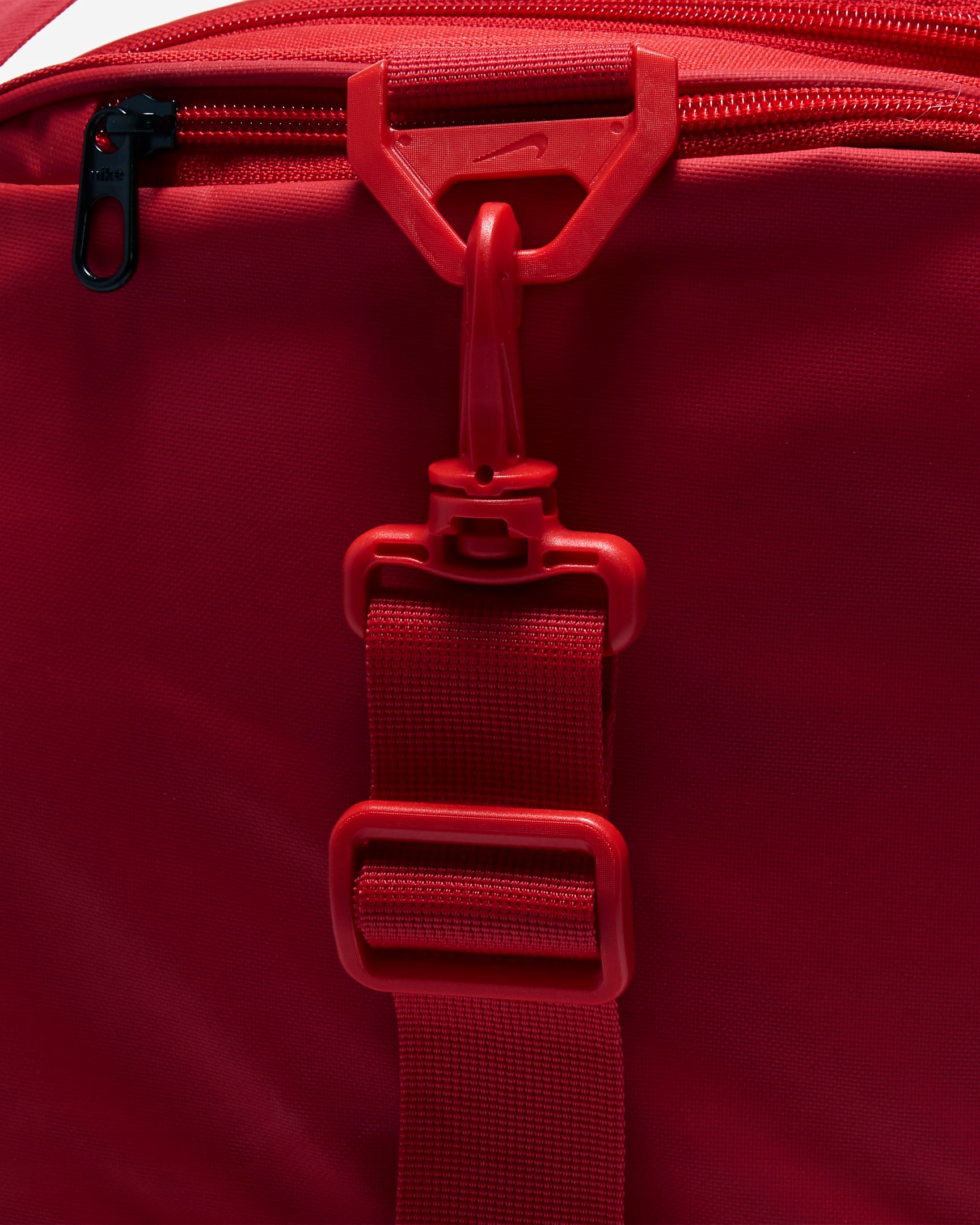 TORBA NIKE TRENINGOWA SPORTOWA PODRÓŻNA NA RAMIĘ Kolor dominujący czerwony