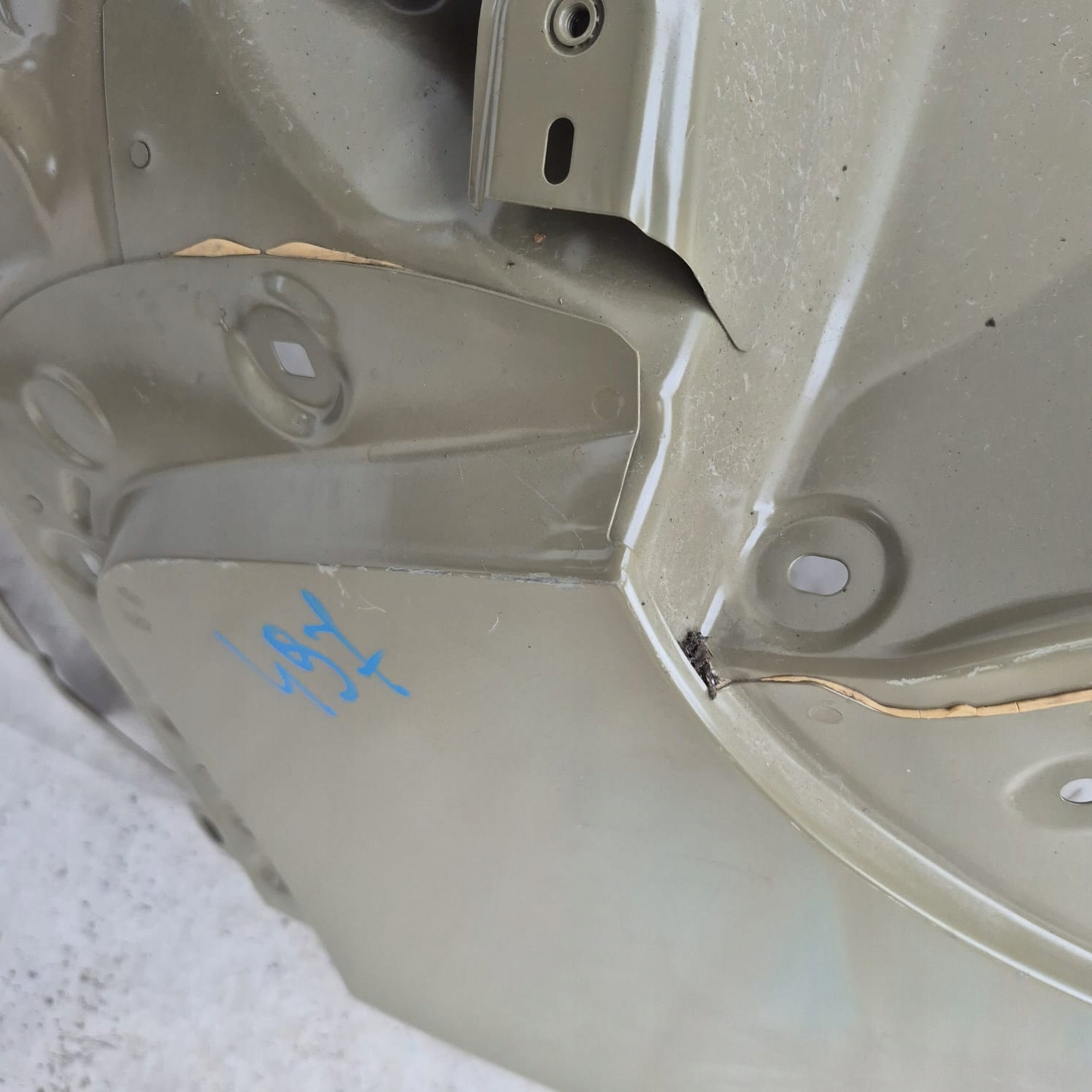 TESLA MODEL 3 17-> side fender right rear part rear