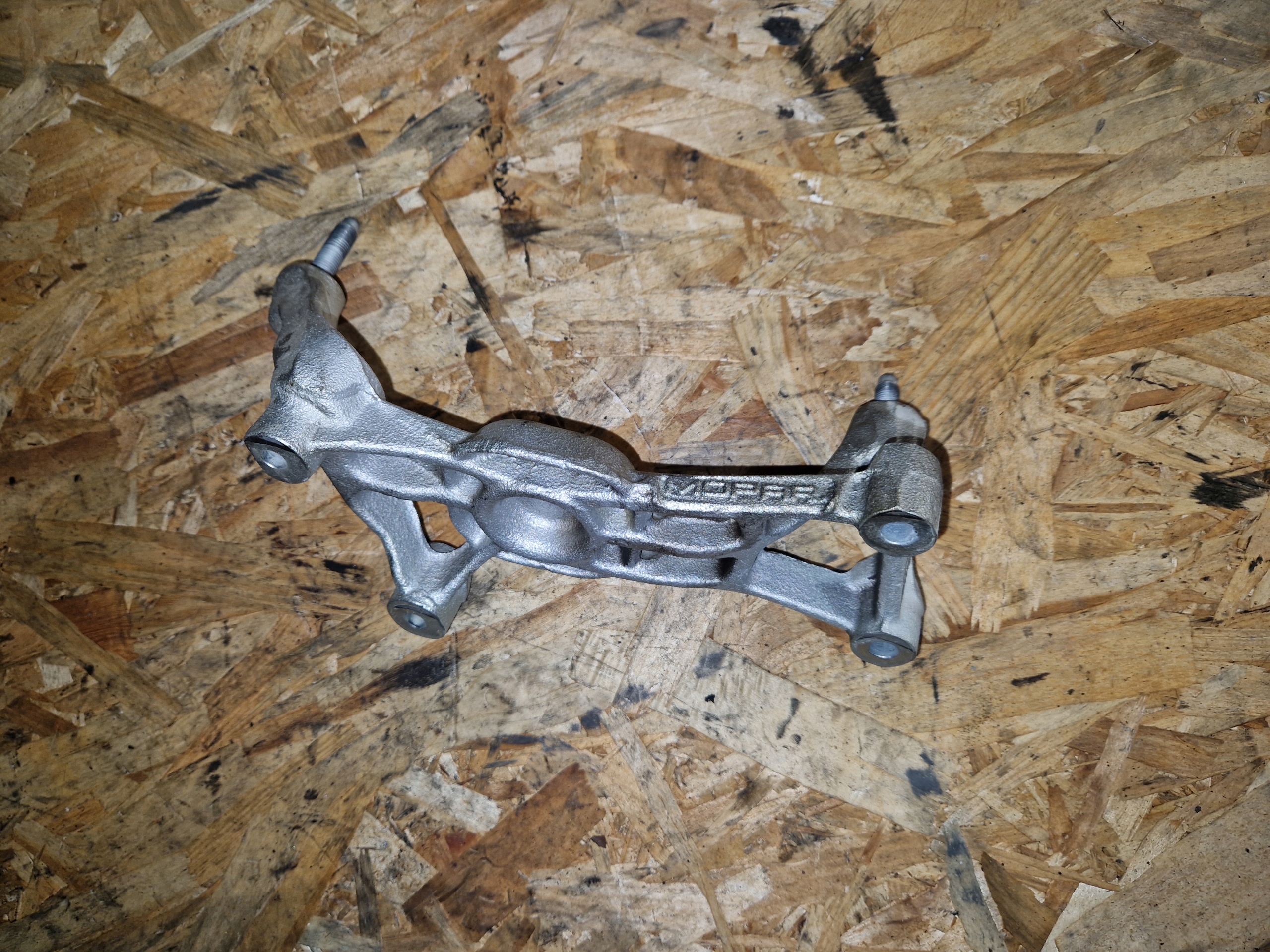 Support de l’échappement JEEP COMPASS II 1.6M-JET 52078968