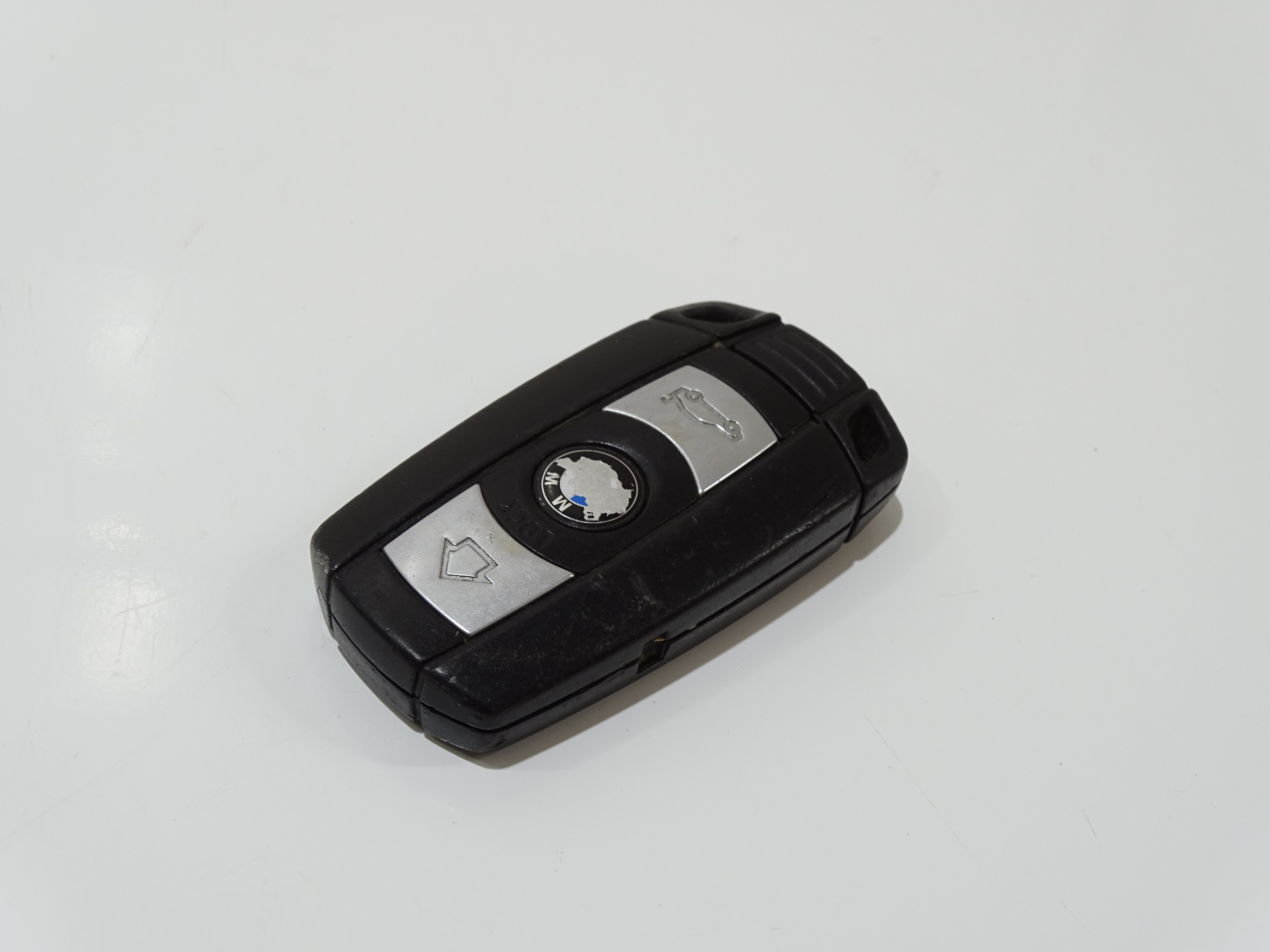 ključ PILOT BMW E60 E61 E87 E90 OE (4642671)