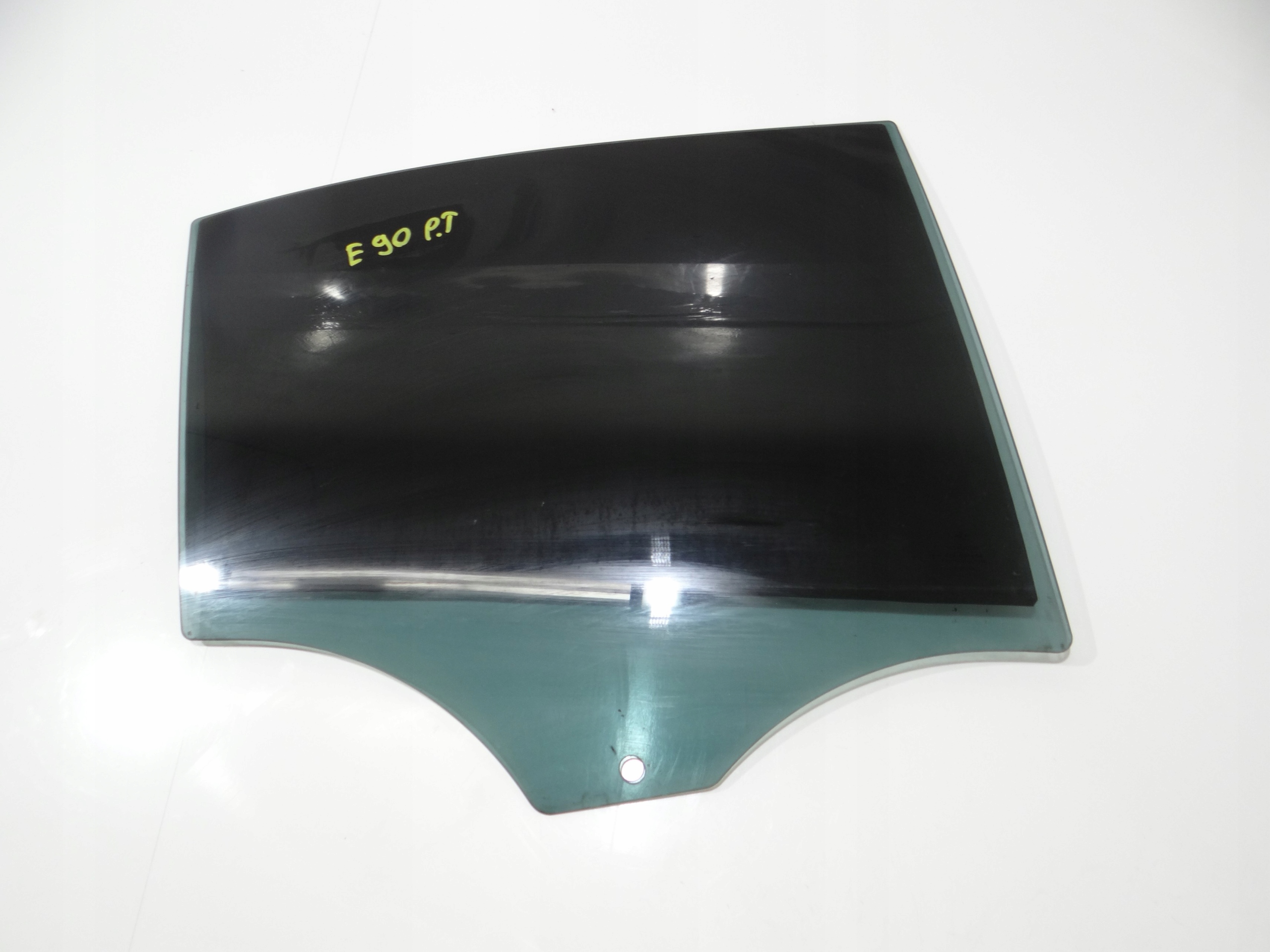 window side door right rear part BMW E90 (16932674)