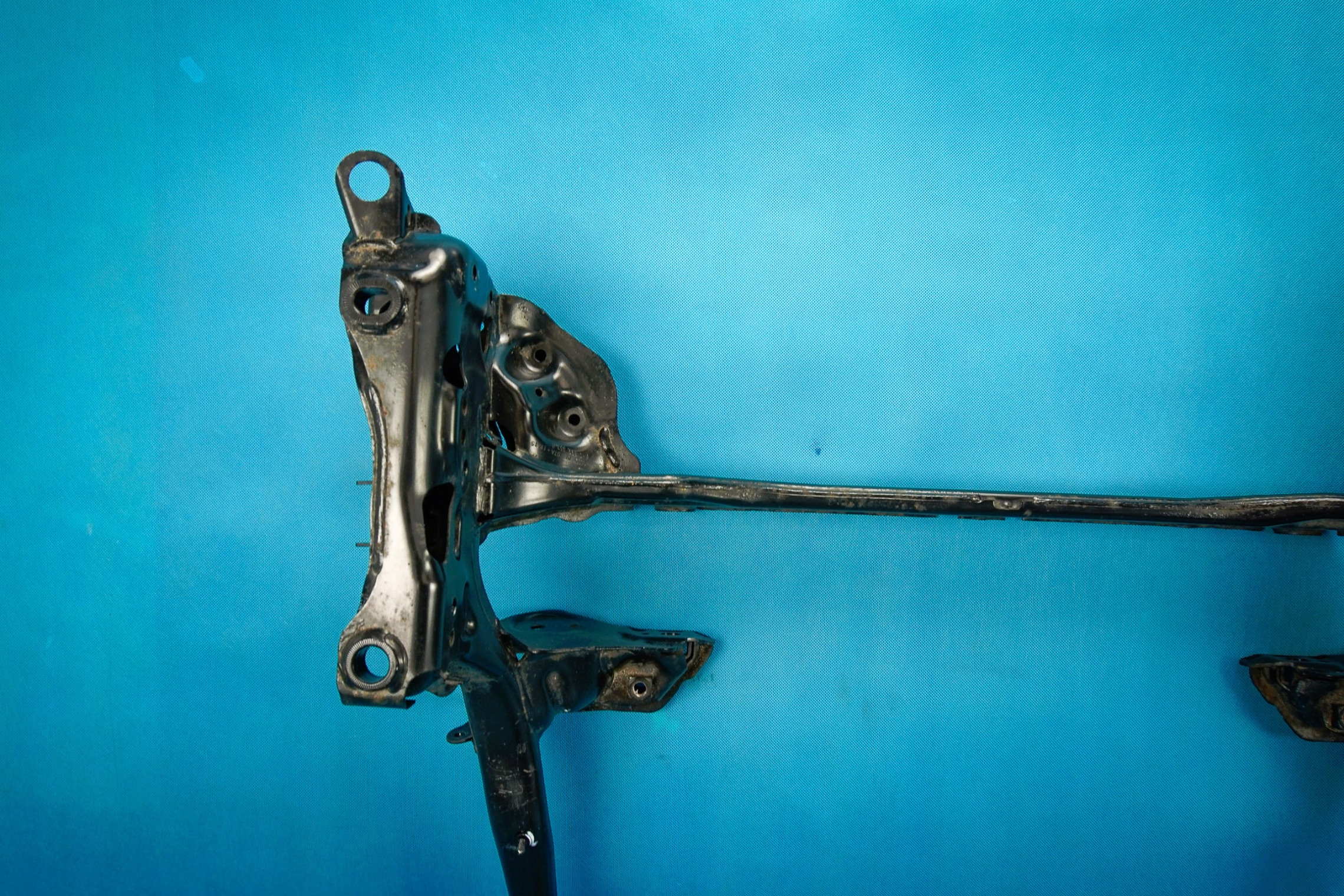 bearing springing axle beam front Audi A8 S8 4H 4H0399315AF