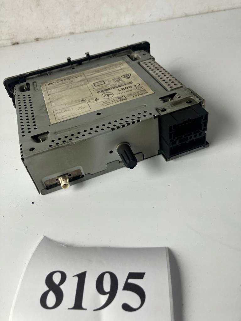 RADIO MP3 BLUETOOTH SCENIC III 281158023R KOD