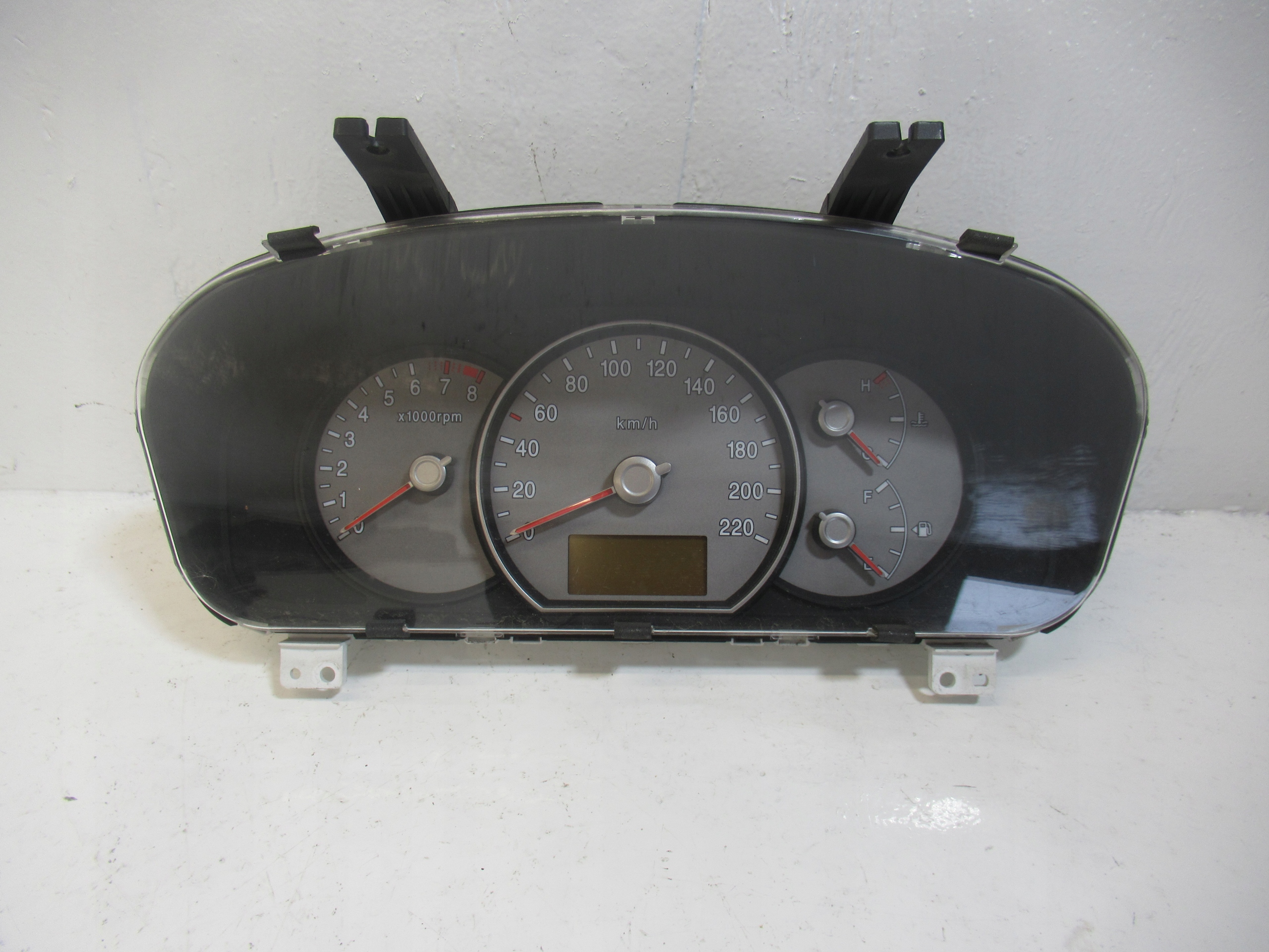dials dials KIA CARENS III 94003-1D710